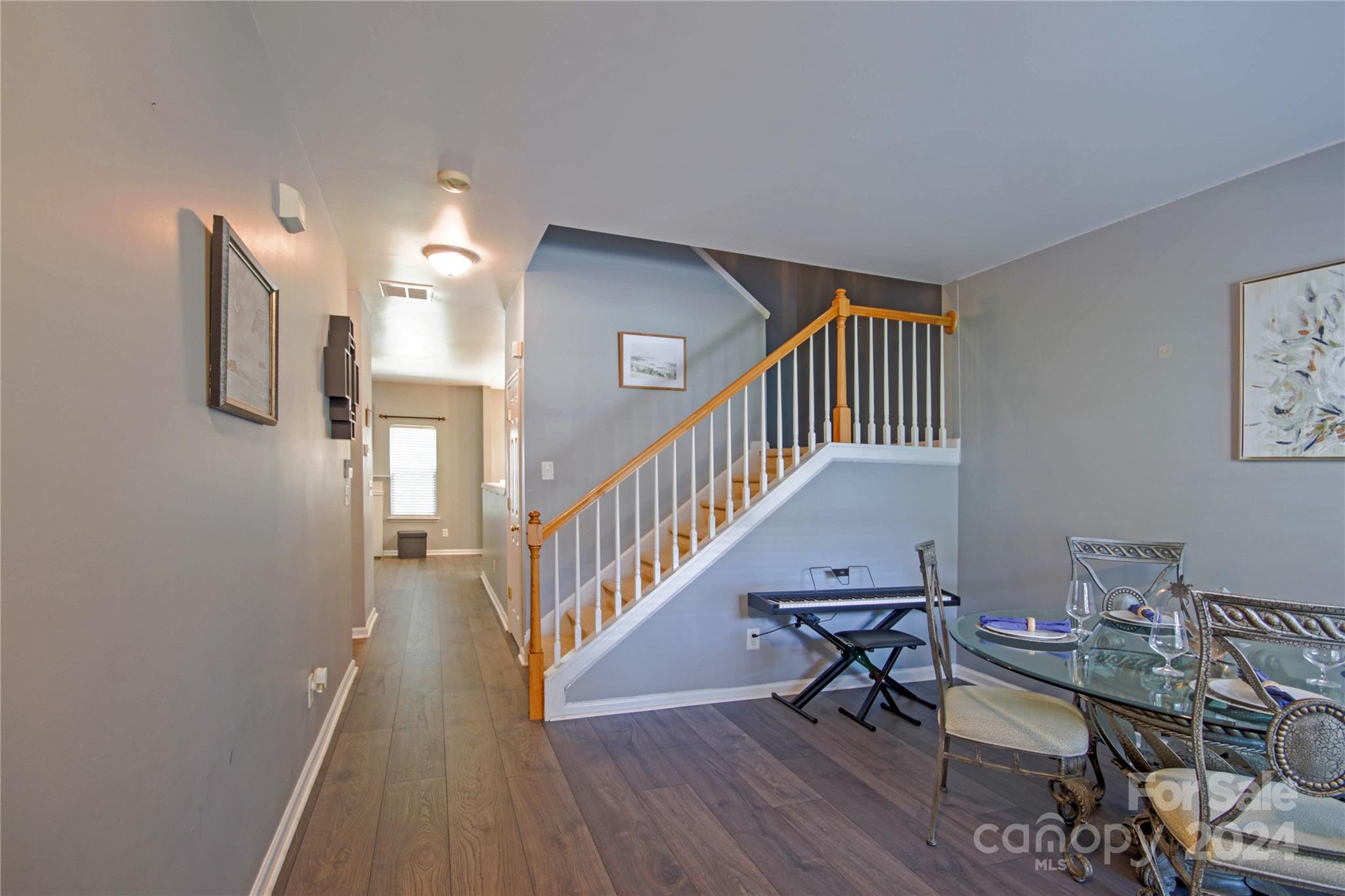 1017 Silver Springs Road Property Photo 6