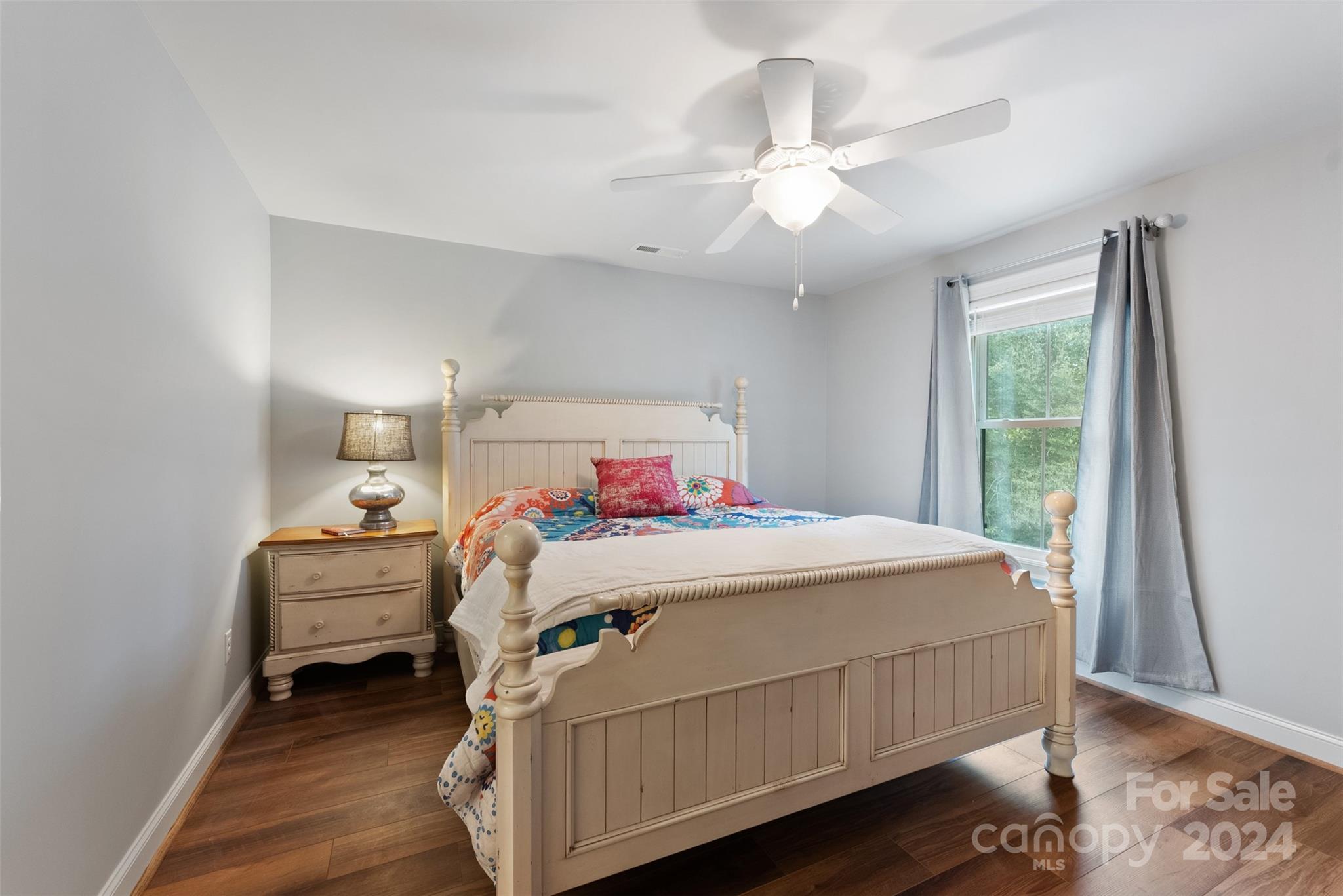 534 Coman Lane Property Photo 32