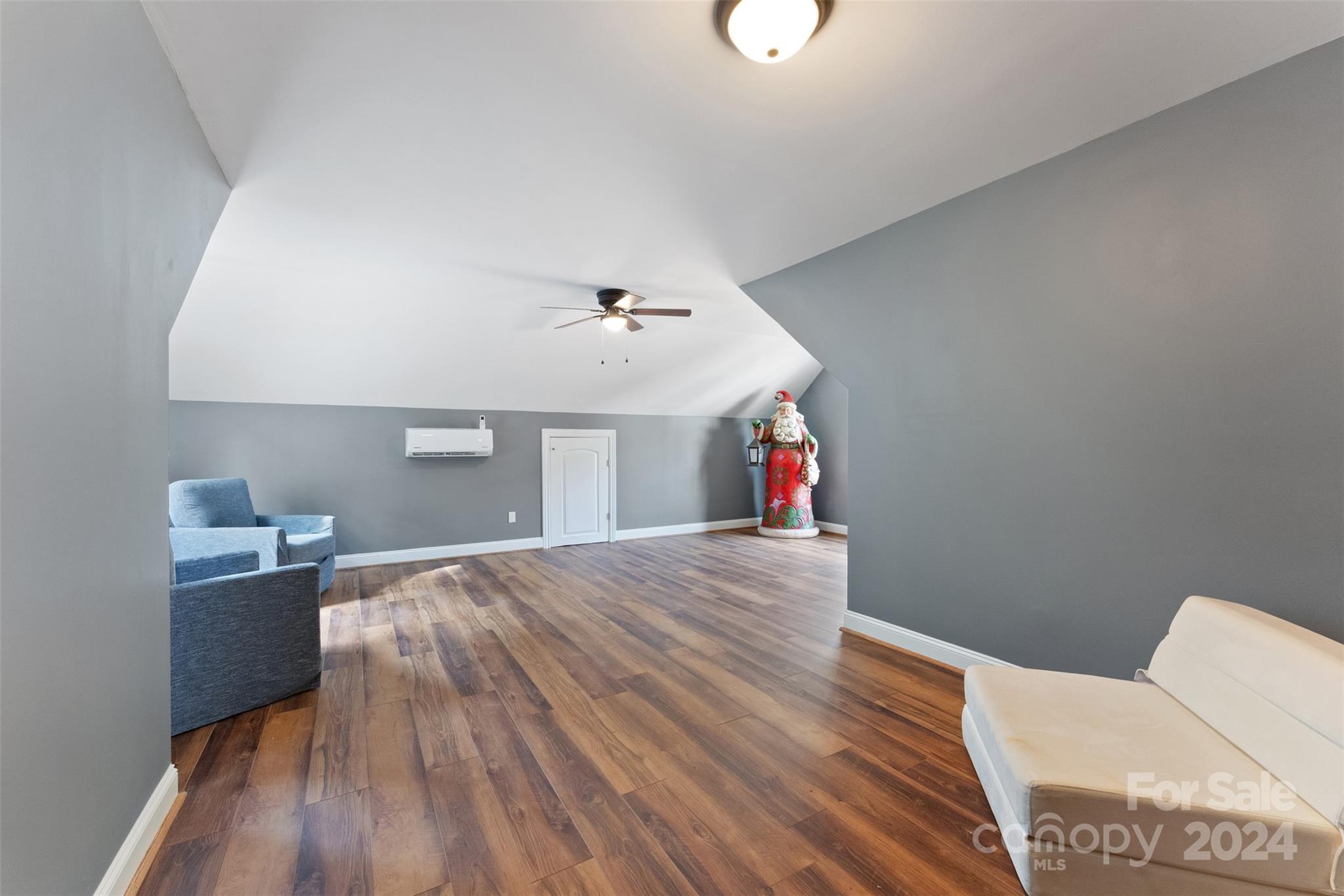 534 Coman Lane Property Photo 37