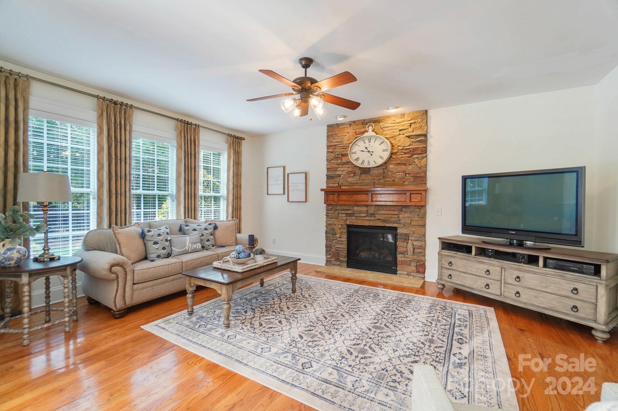 8605 Anklin Forrest Drive Property Photo 16