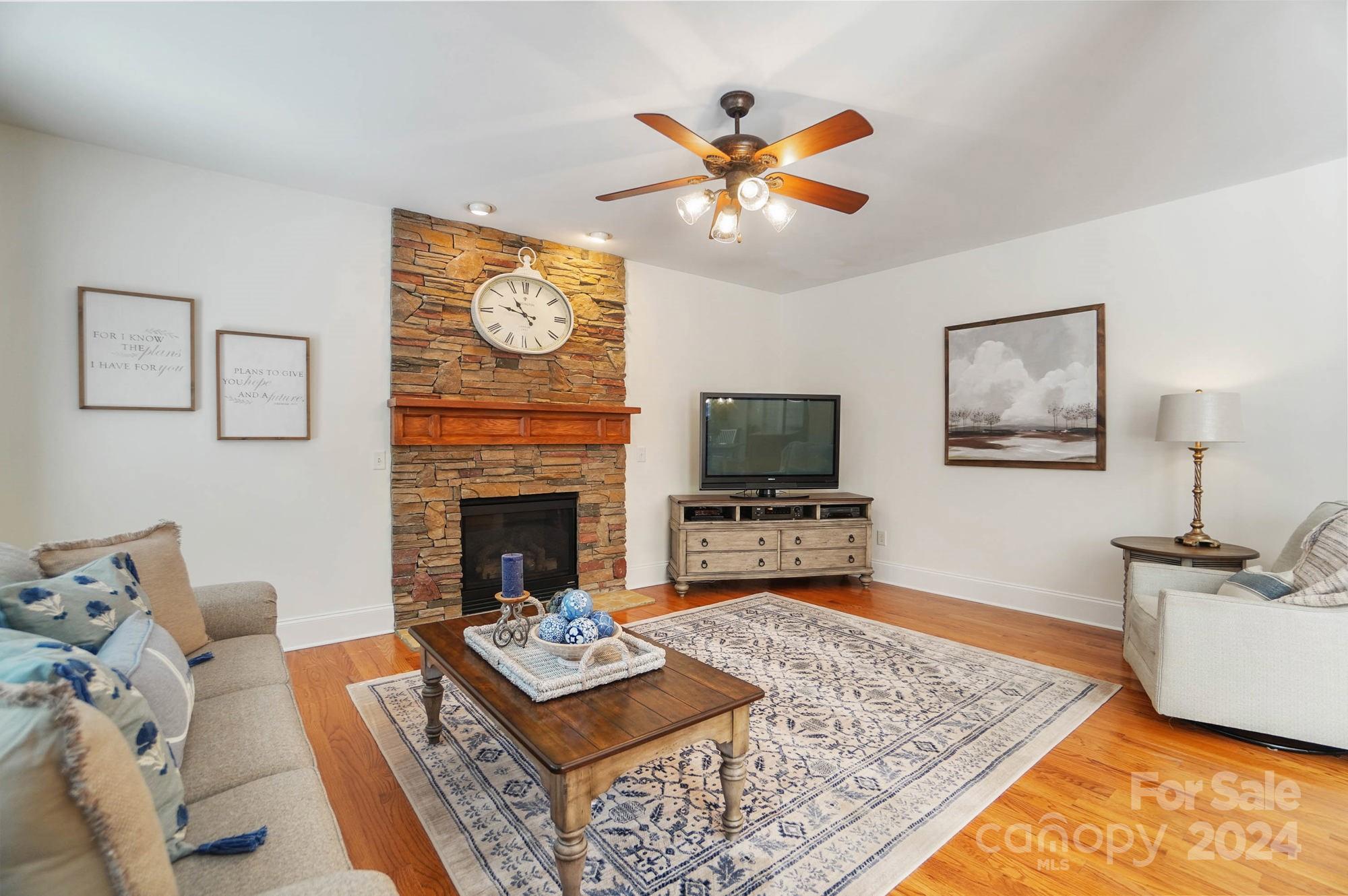 8605 Anklin Forrest Drive Property Photo 18
