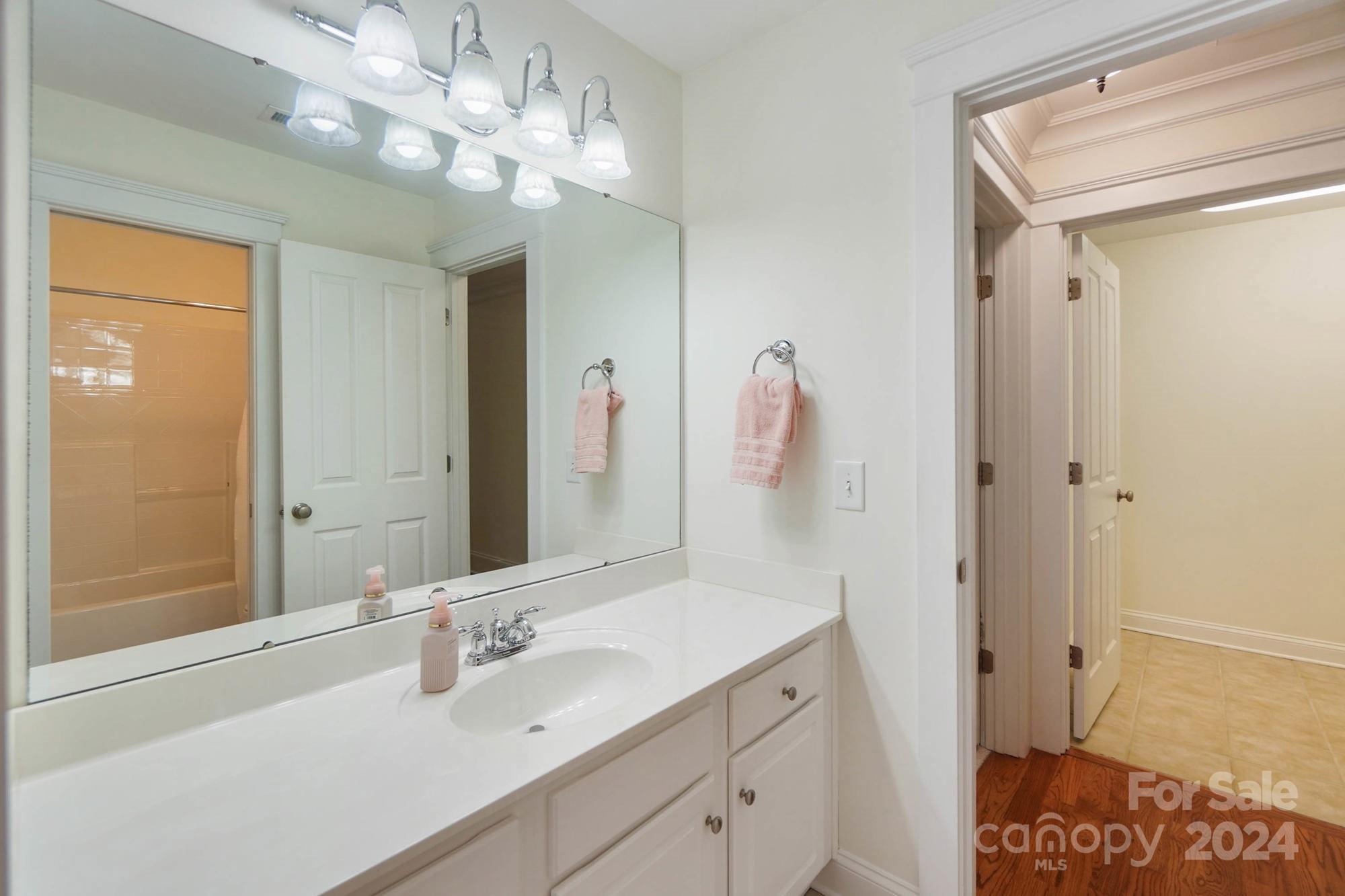 8605 Anklin Forrest Drive Property Photo 32