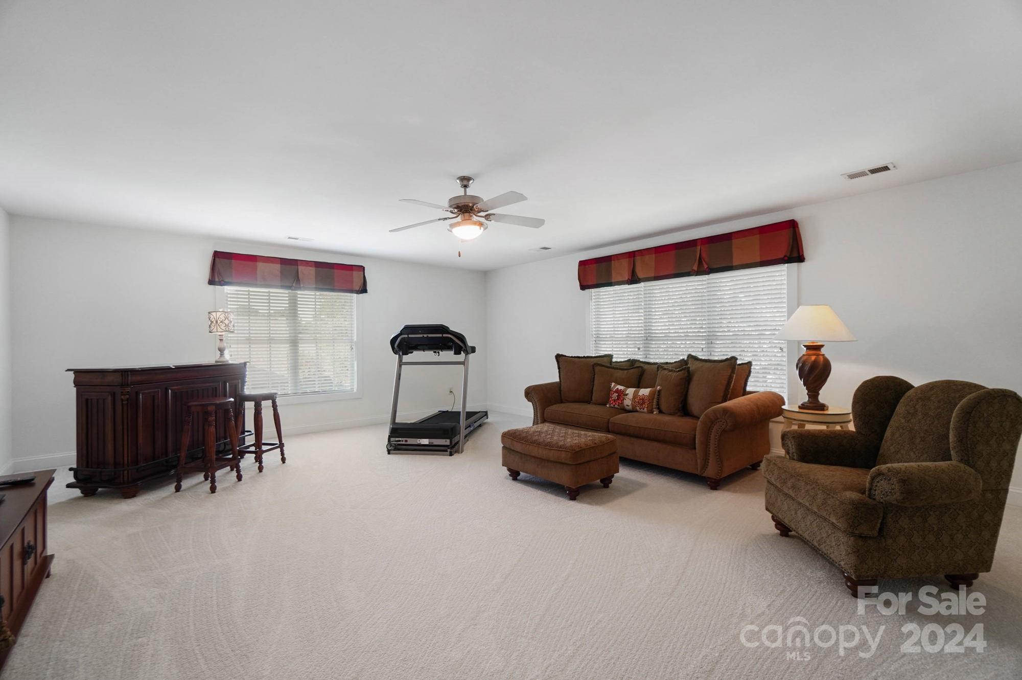 8605 Anklin Forrest Drive Property Photo 34