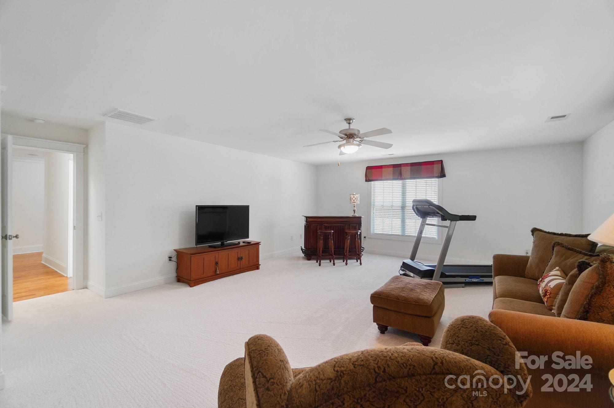 8605 Anklin Forrest Drive Property Photo 35
