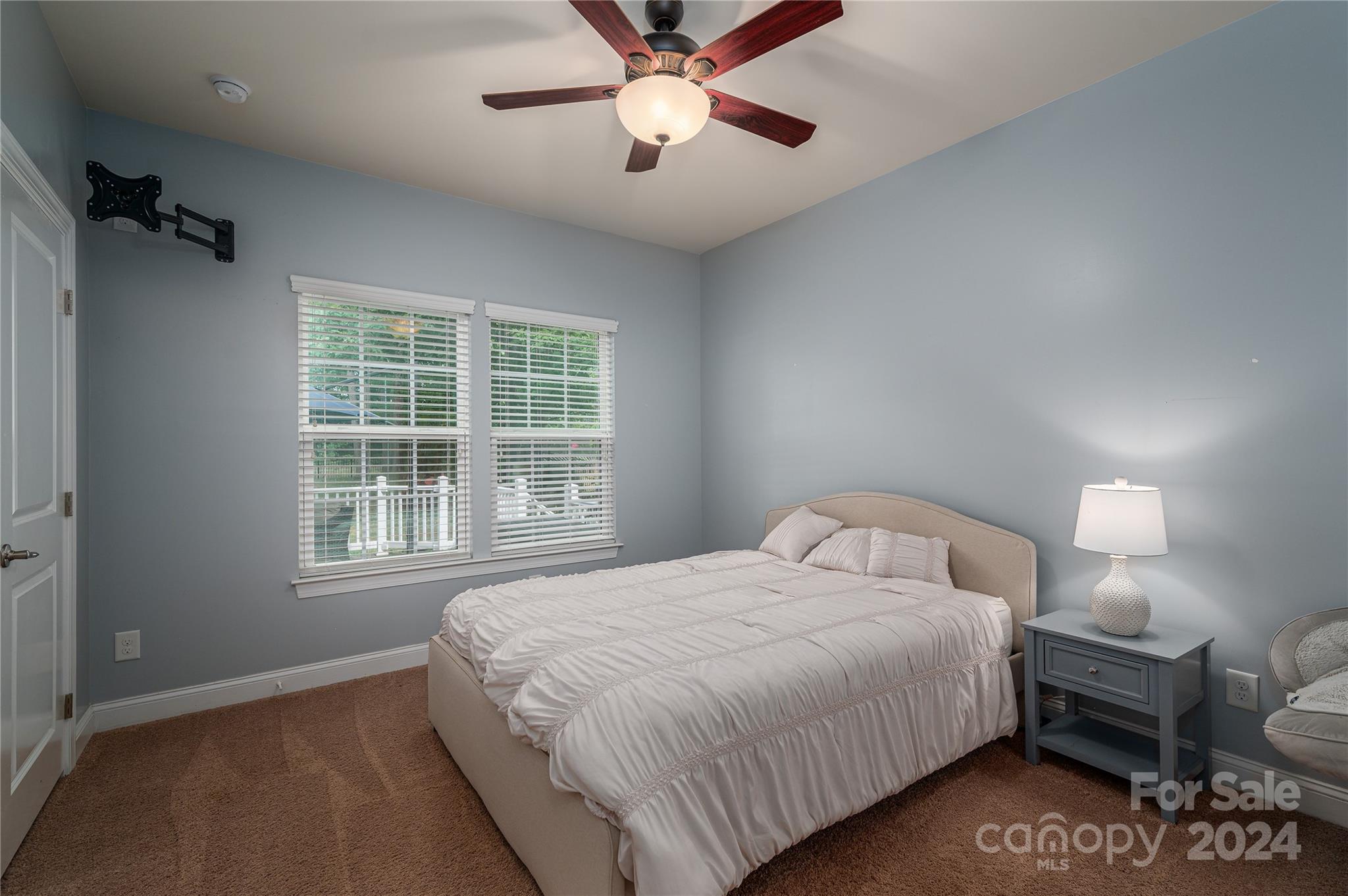 4050 Halyard Drive Property Photo 22