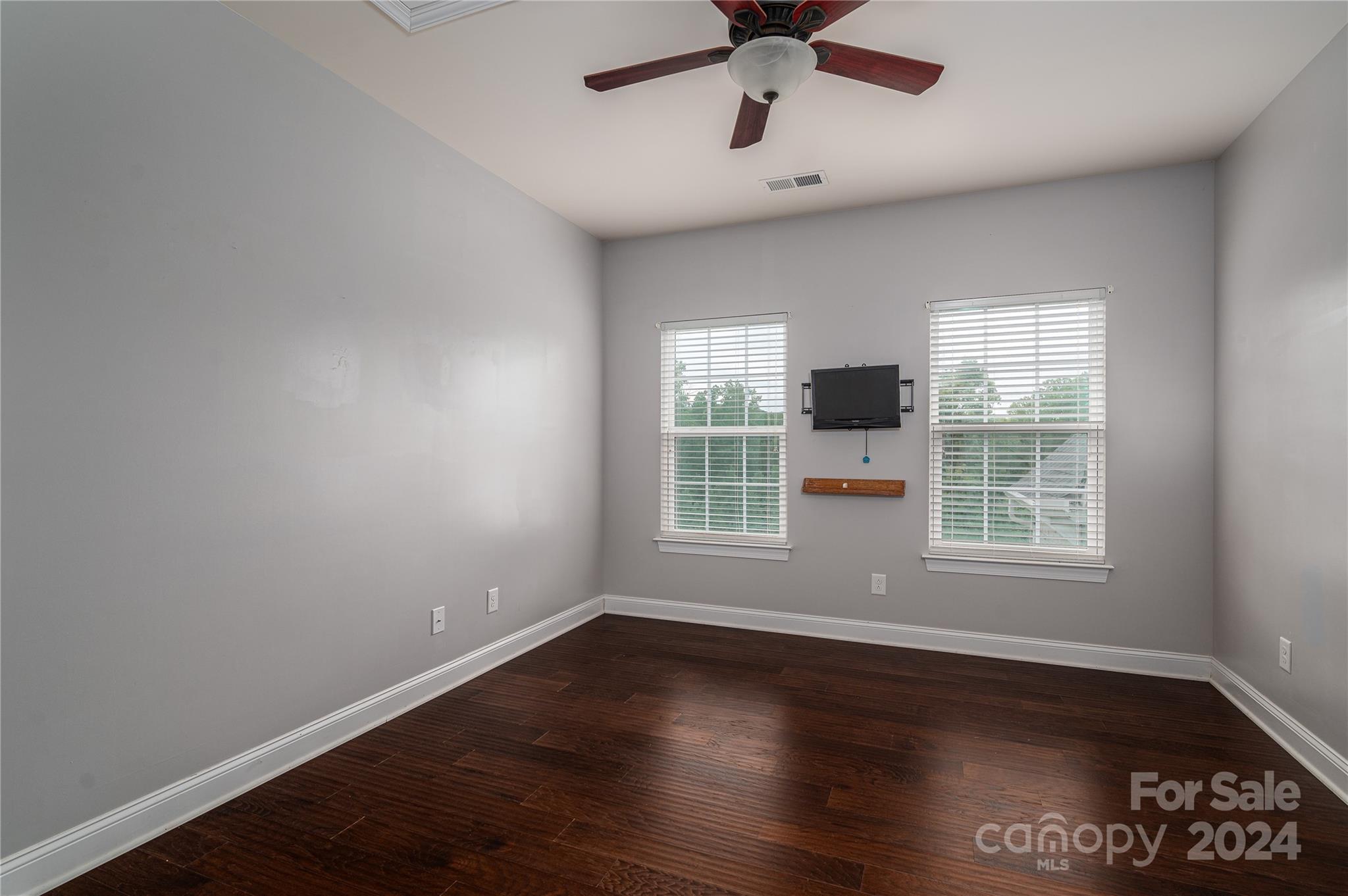 4050 Halyard Drive Property Photo 31