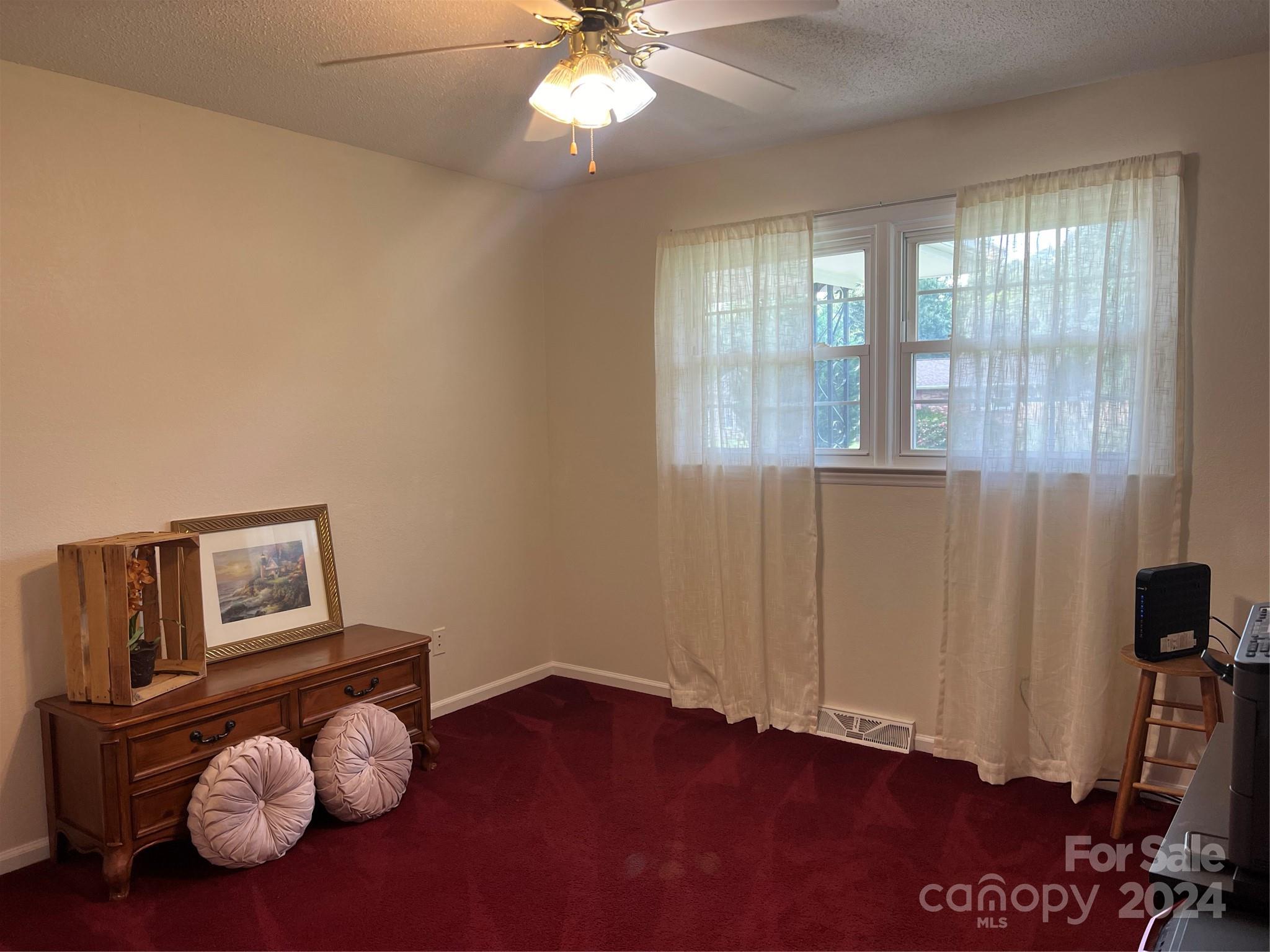 4040 Angus Drive Property Photo 23