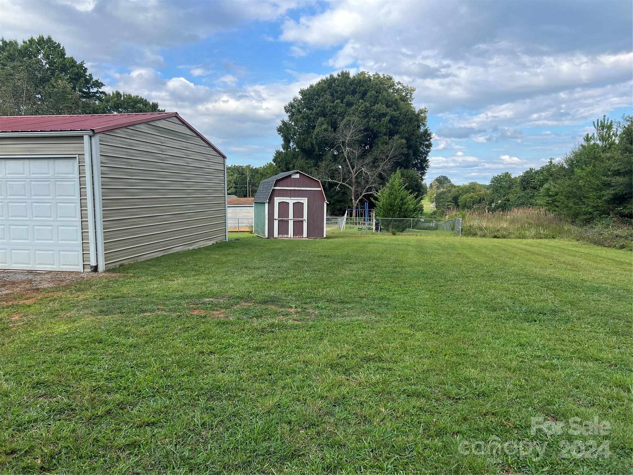 4040 Angus Drive Property Photo 35