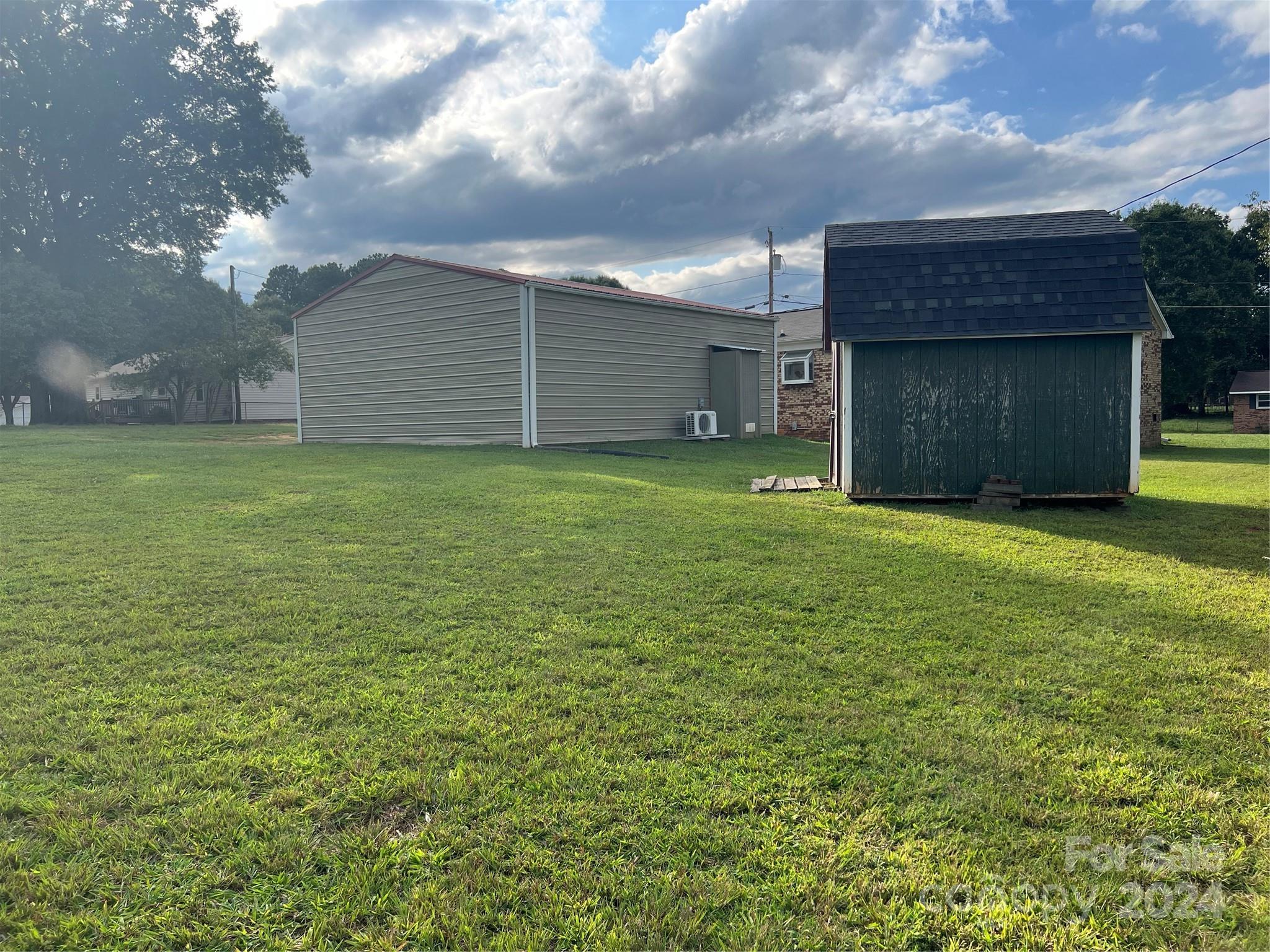 4040 Angus Drive Property Photo 38