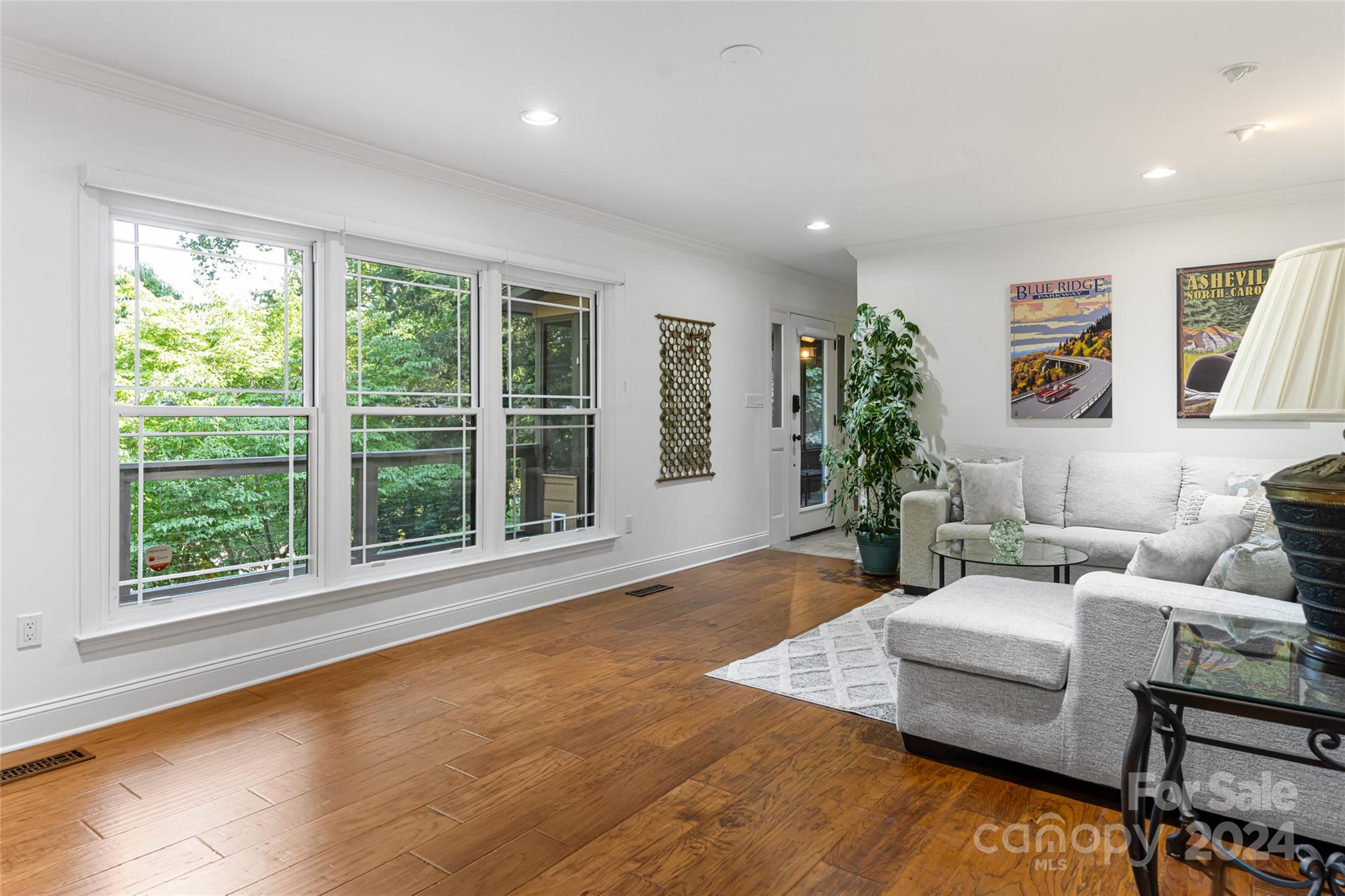 44 Lovers Loop Road Property Photo 9