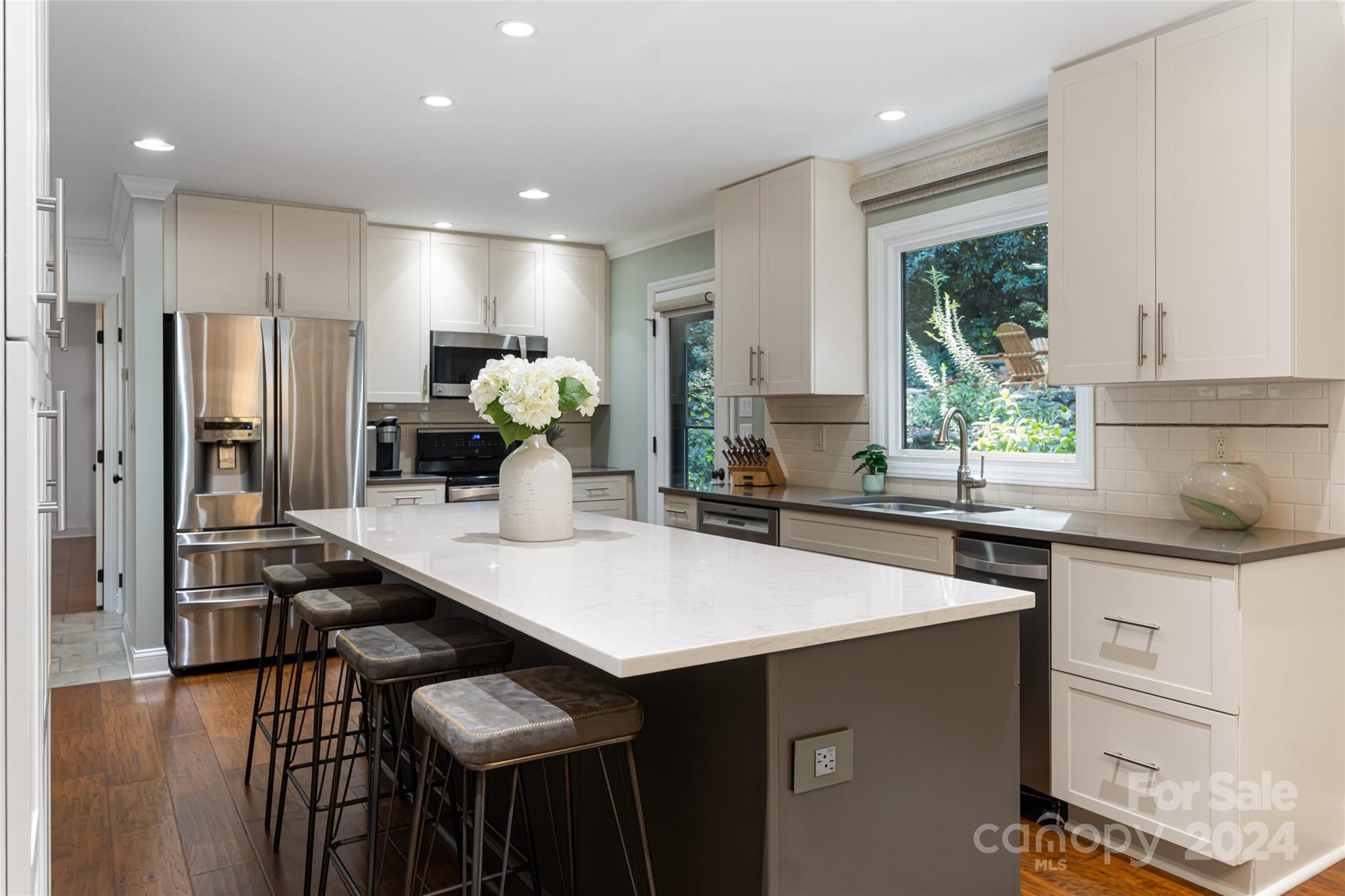 44 Lovers Loop Road Property Photo 12