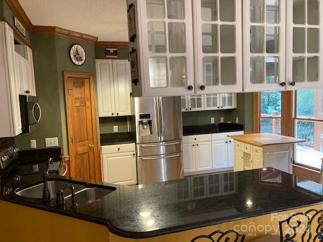 562 Forest Drive Property Photo 3