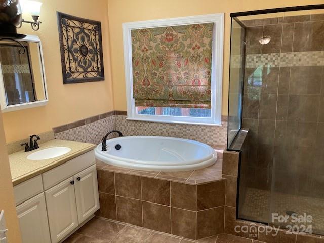 562 Forest Drive Property Photo 9
