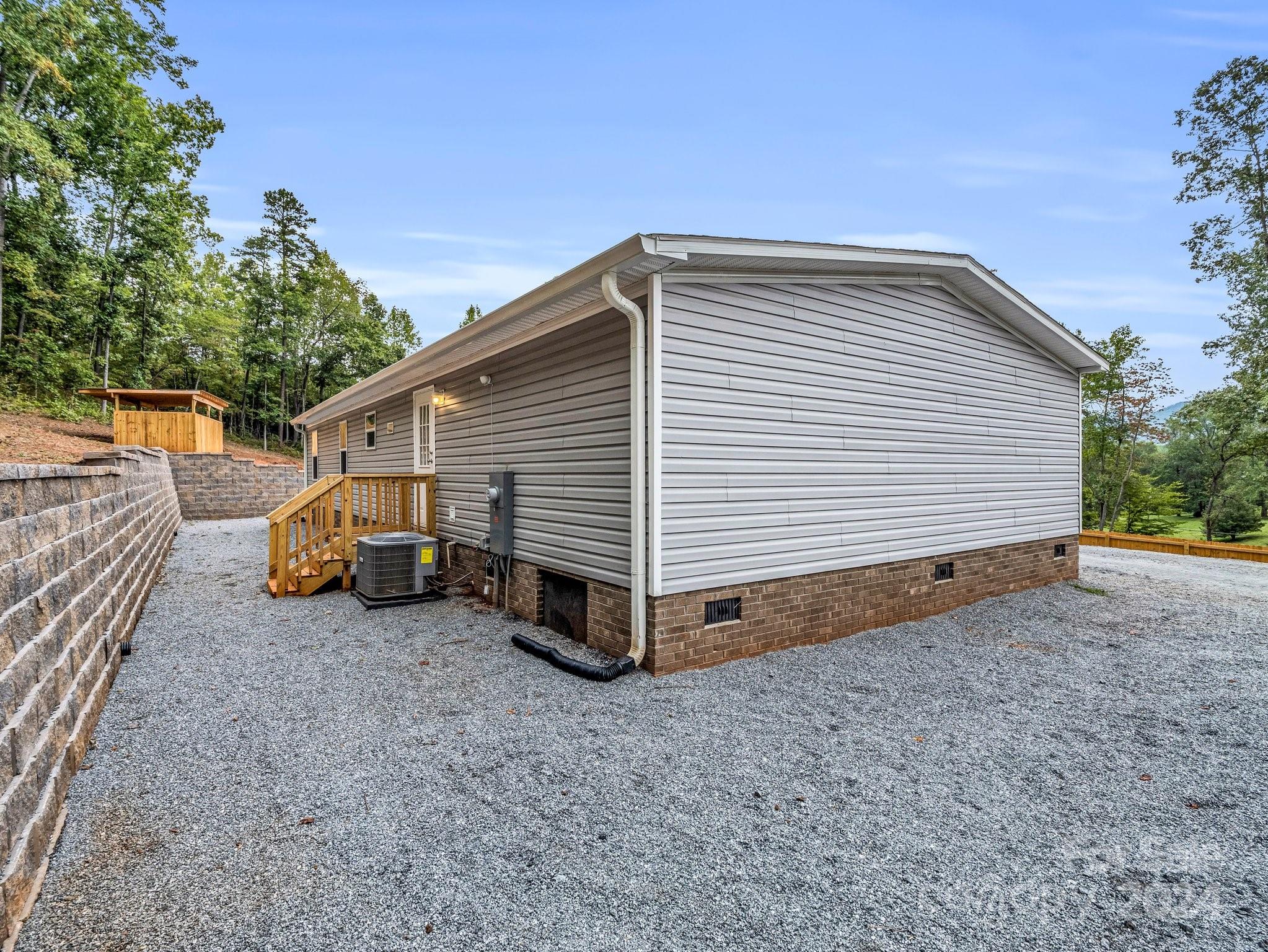 4865 Us 64 Highway Property Photo 6