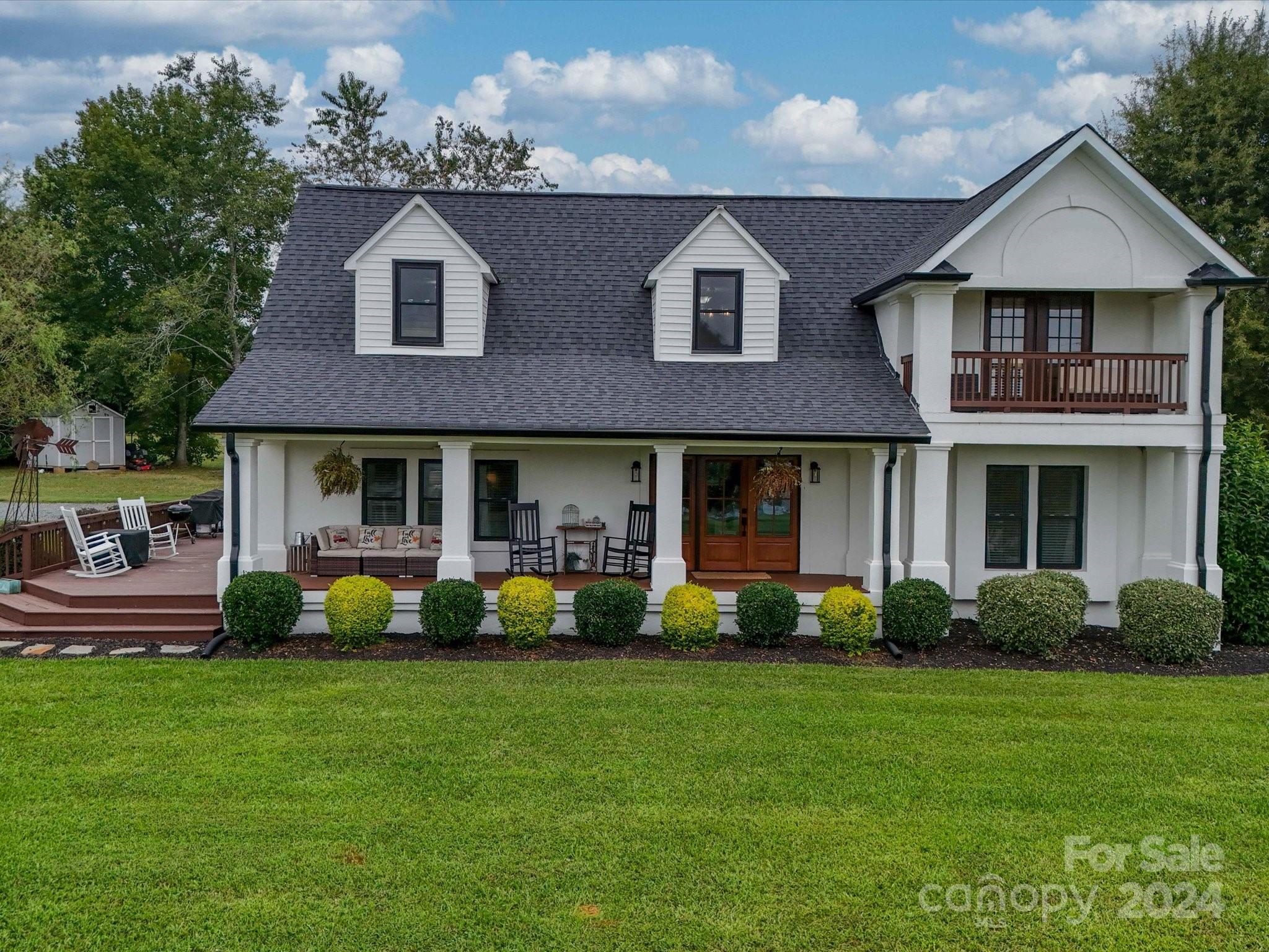 540 Harbor Road Property Photo 2