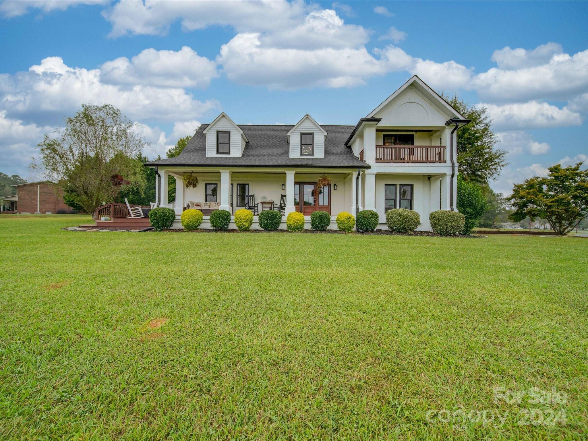 540 Harbor Road Property Photo 8