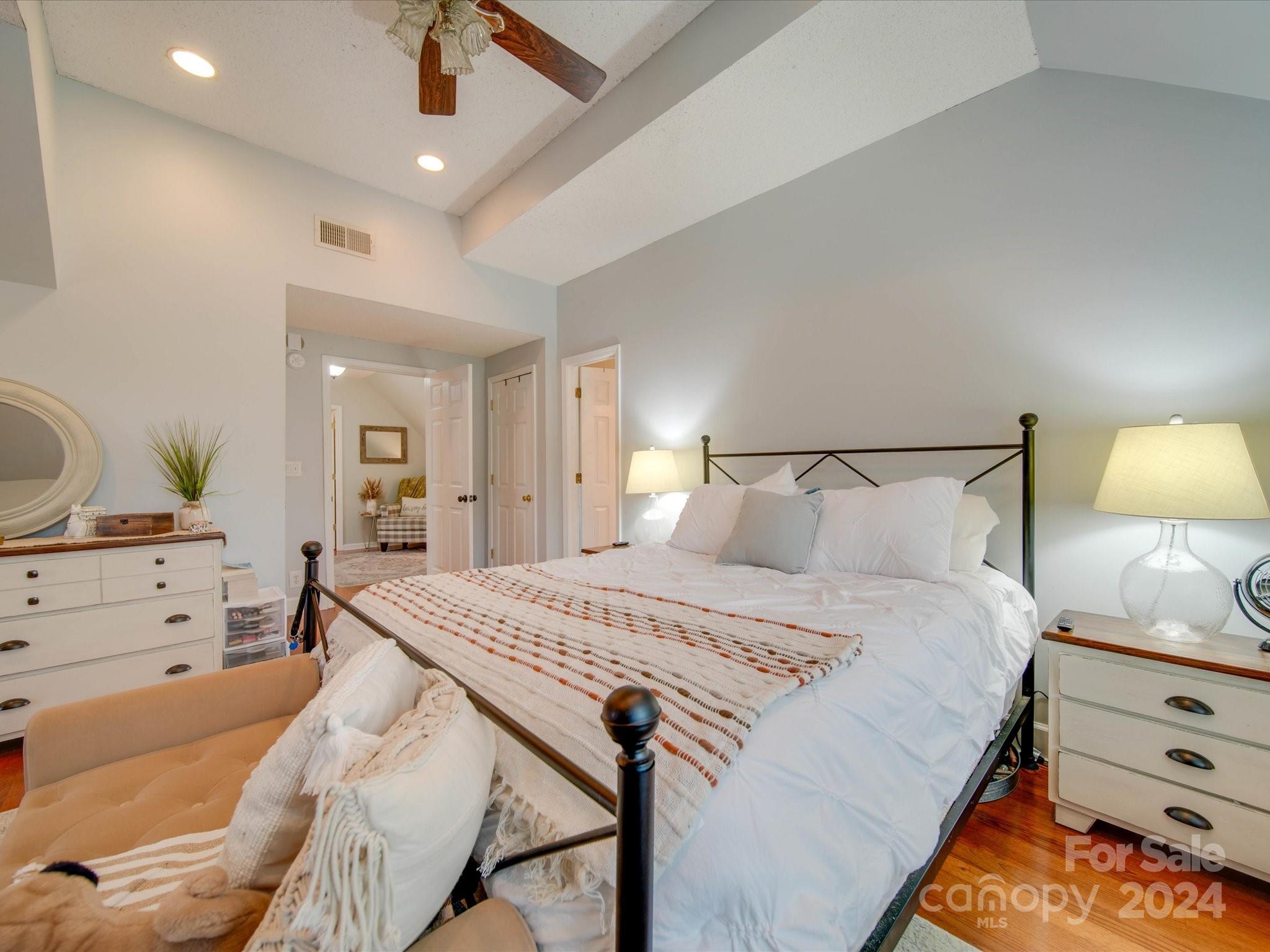 540 Harbor Road Property Photo 32