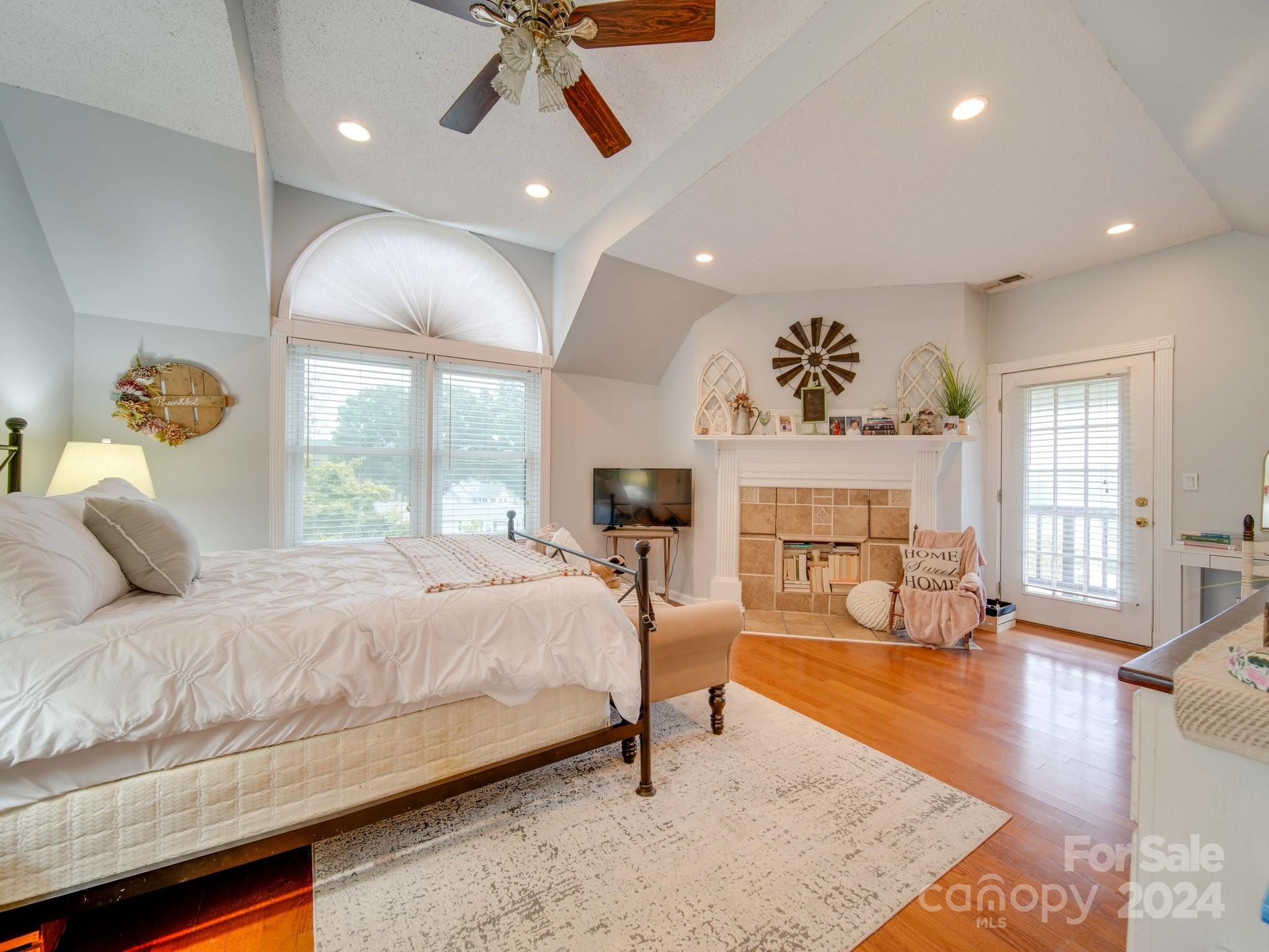 540 Harbor Road Property Photo 33
