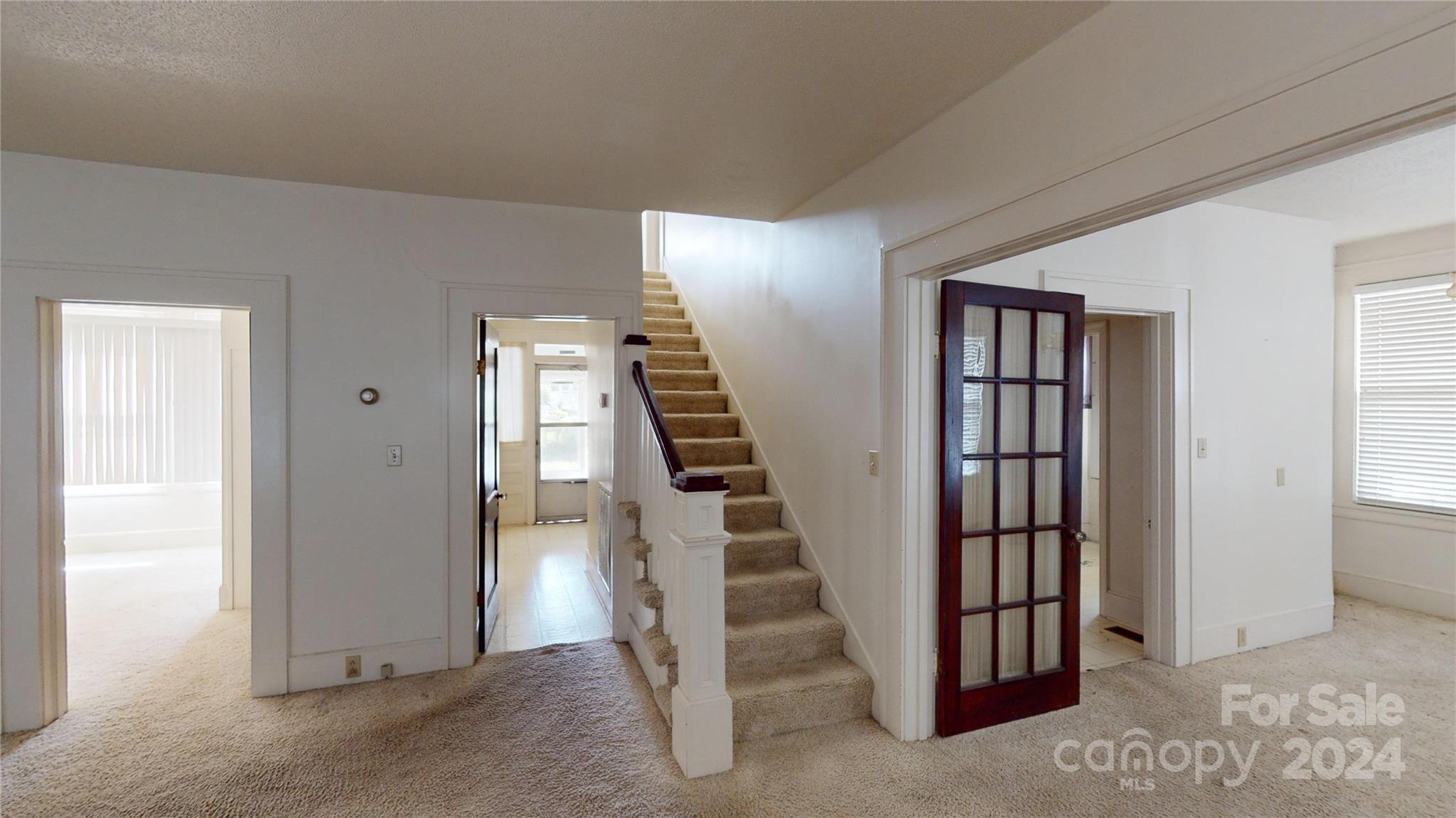 309 Elm Street Property Photo 16