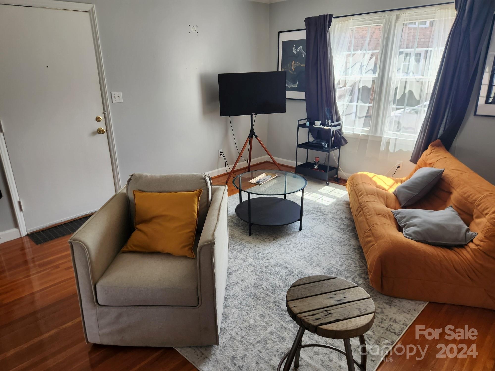 916 Mcalway Road D Property Photo 2