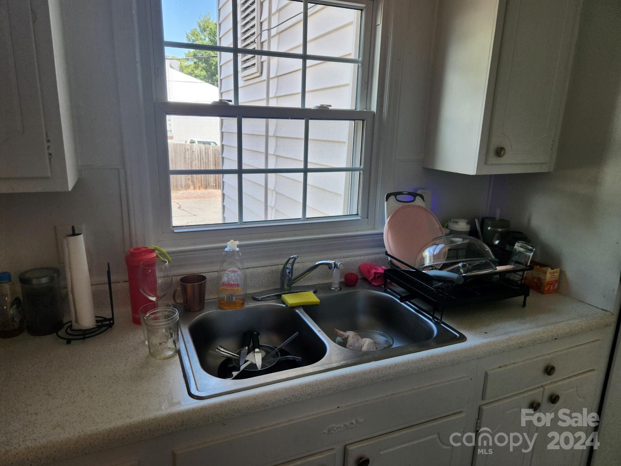 916 Mcalway Road D Property Photo 4
