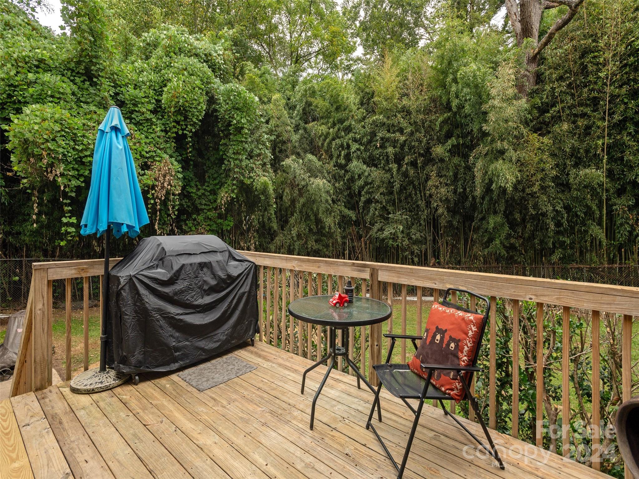 423 Oklahoma Avenue Property Photo 10