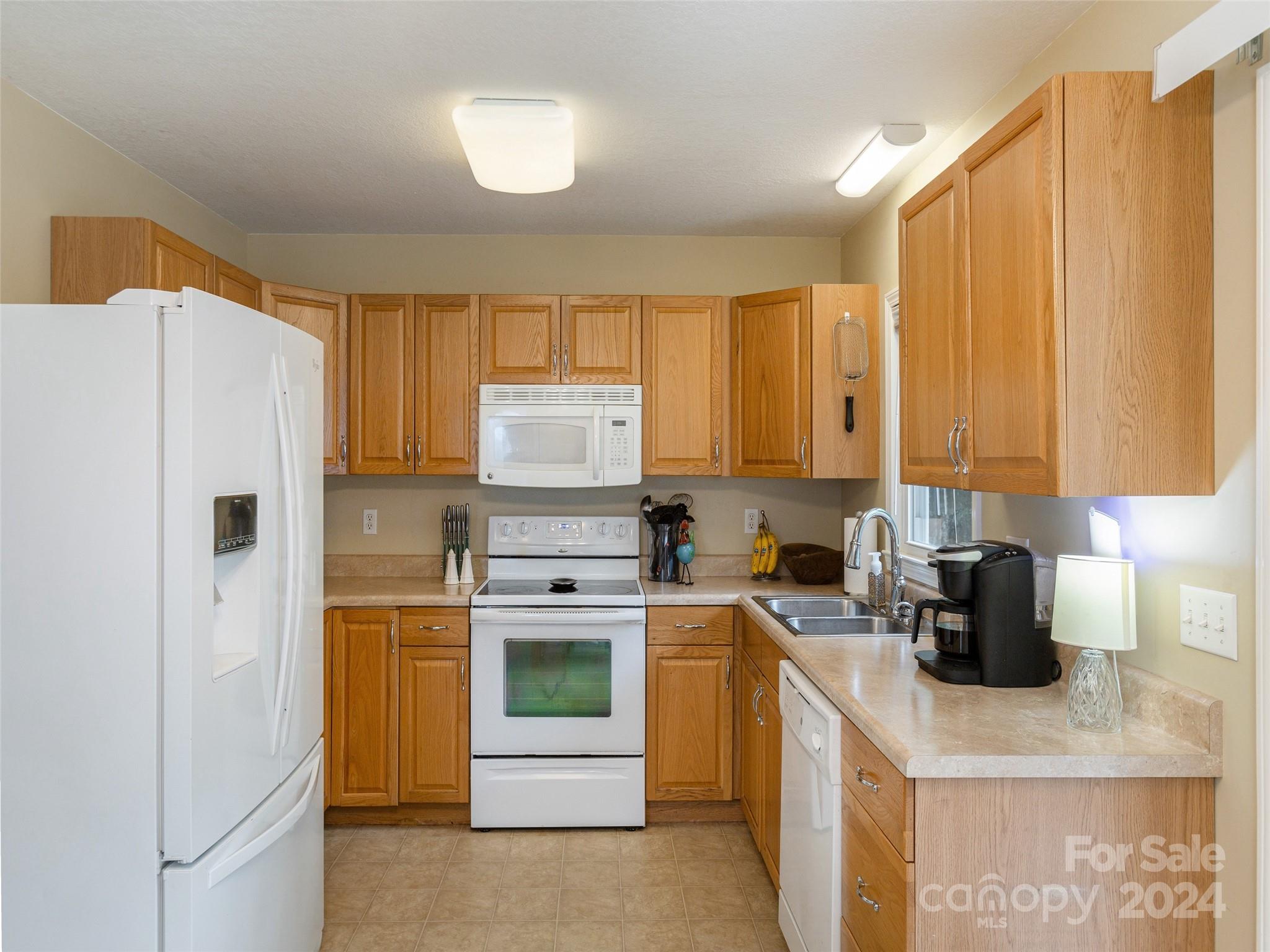 423 Oklahoma Avenue Property Photo 12