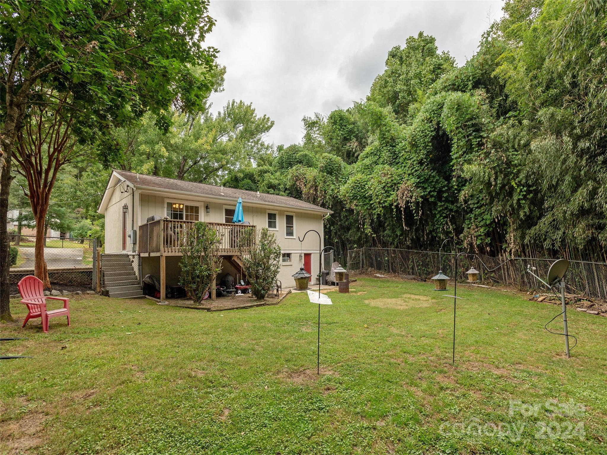 423 Oklahoma Avenue Property Photo 24