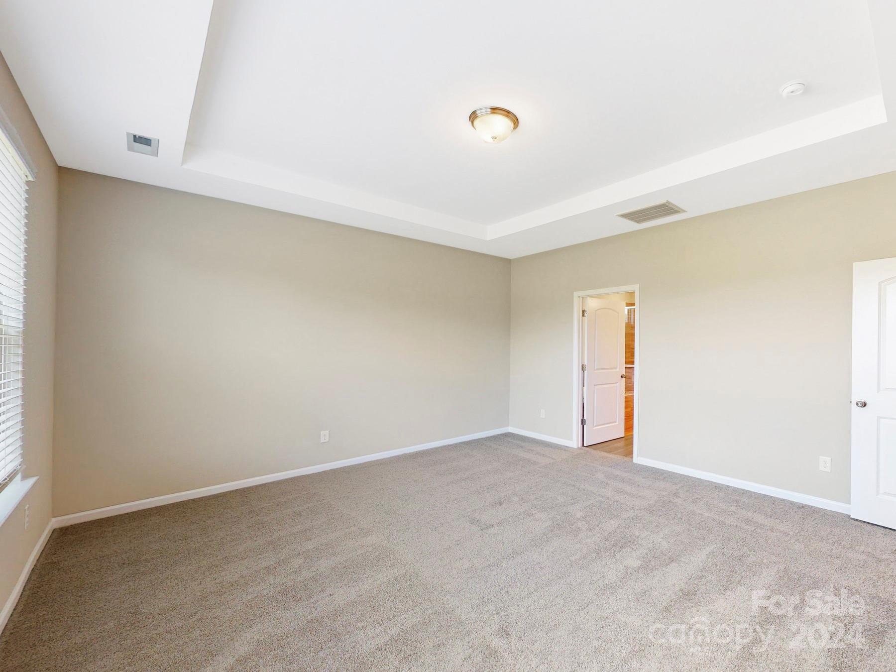 322 Muirfield Way Property Photo 17