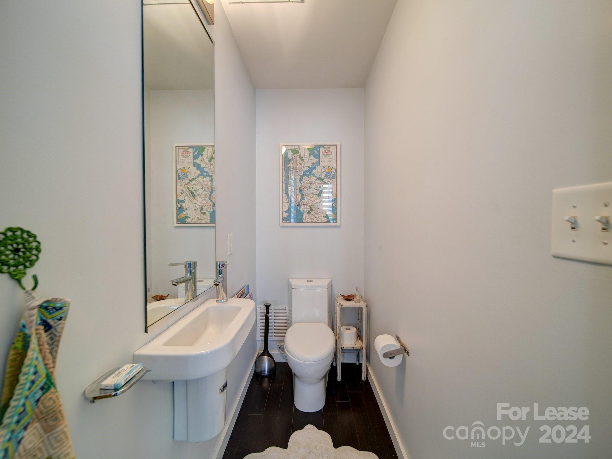 329 Viburnum Way Court Property Photo 19