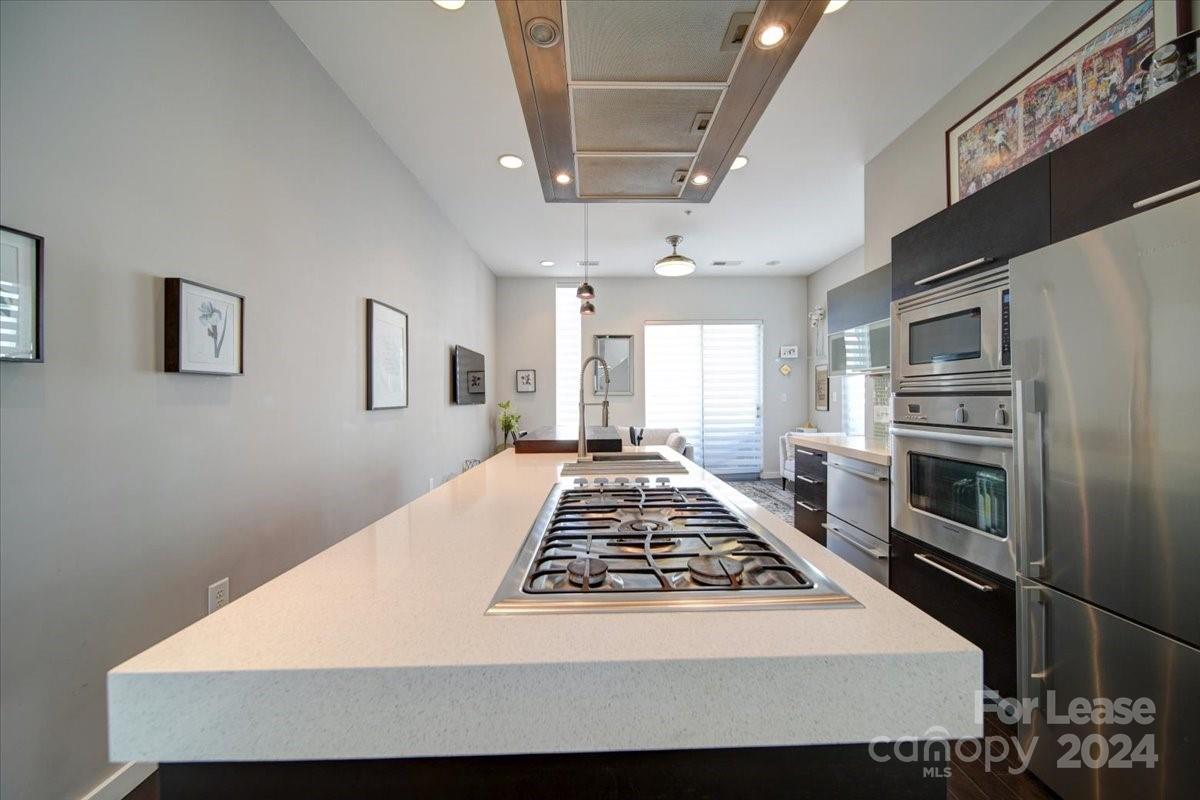 329 Viburnum Way Court Property Photo 21