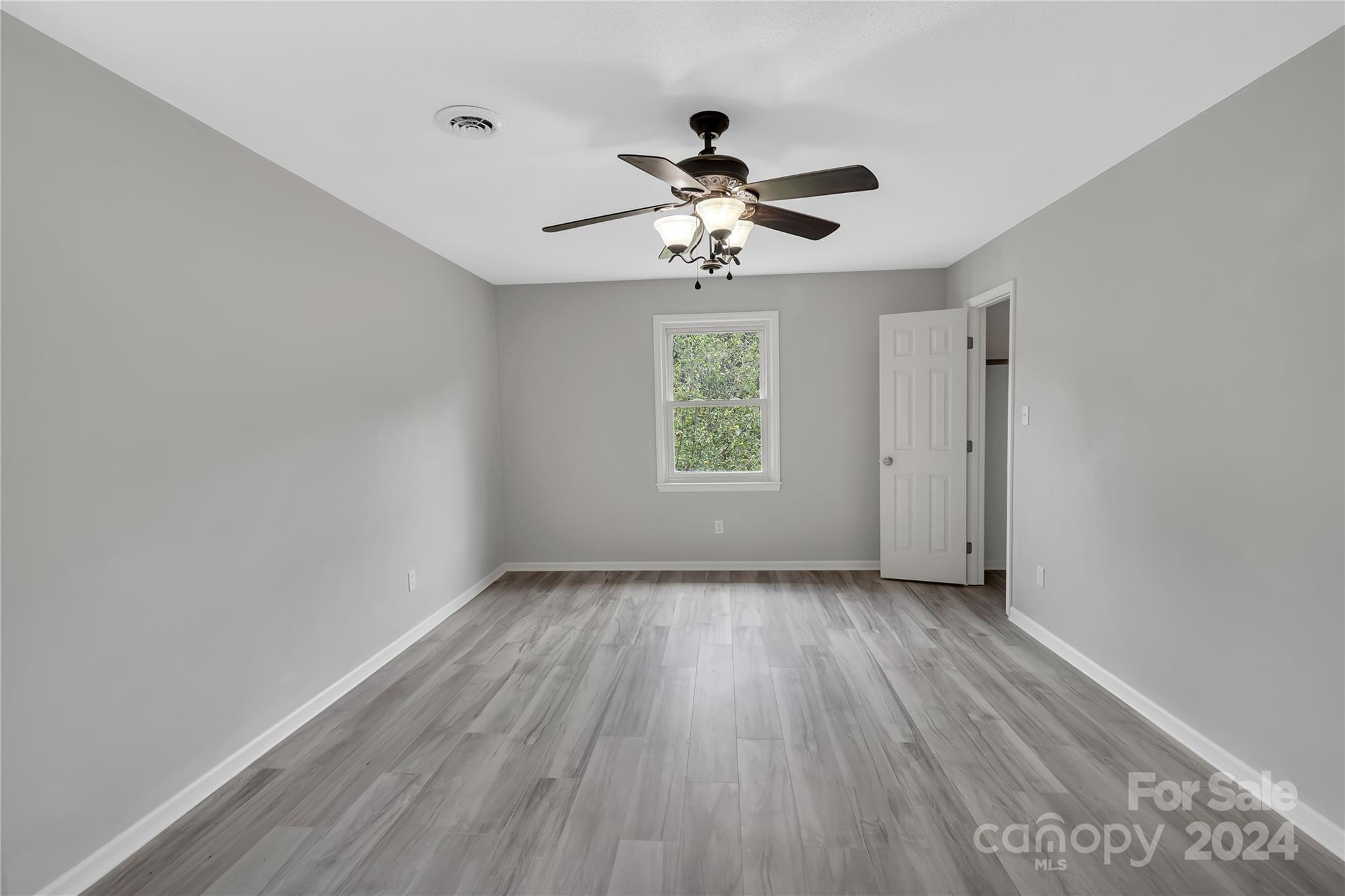 511 Colorado Trail Property Photo 18