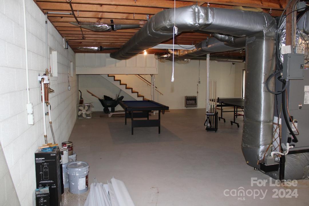 21205 Lakeview Circle Property Photo 29