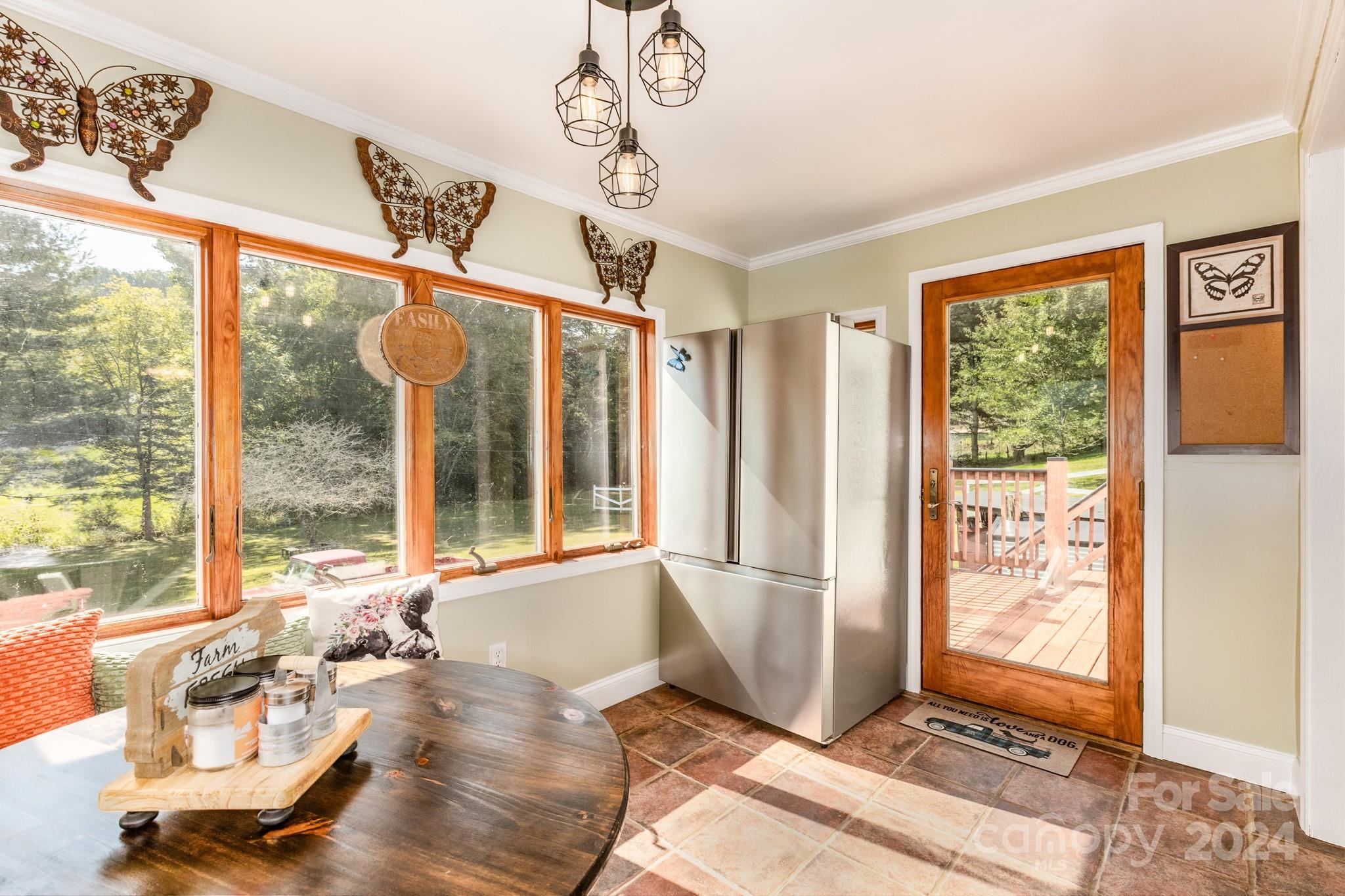 2906 Rabbit Skin Road Property Photo 11