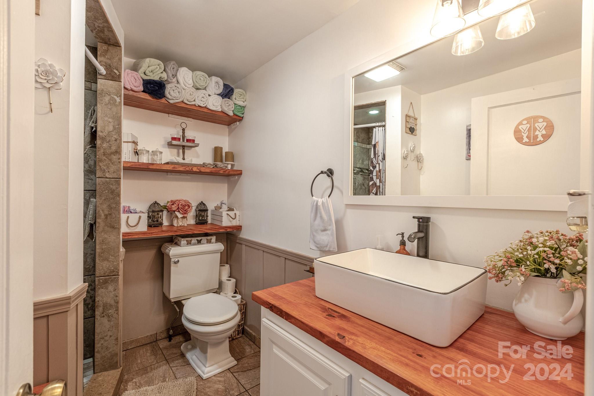 2906 Rabbit Skin Road Property Photo 15