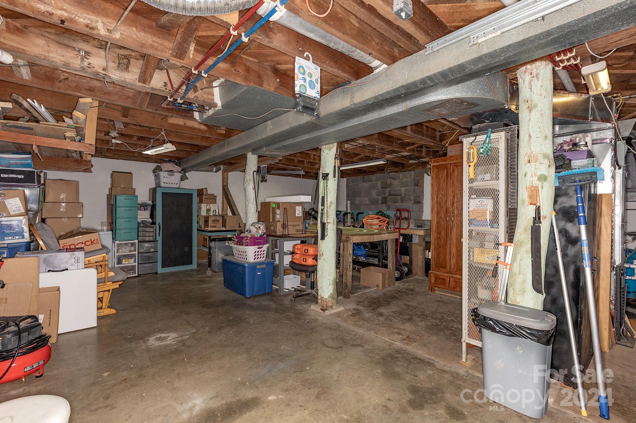 2906 Rabbit Skin Road Property Photo 29