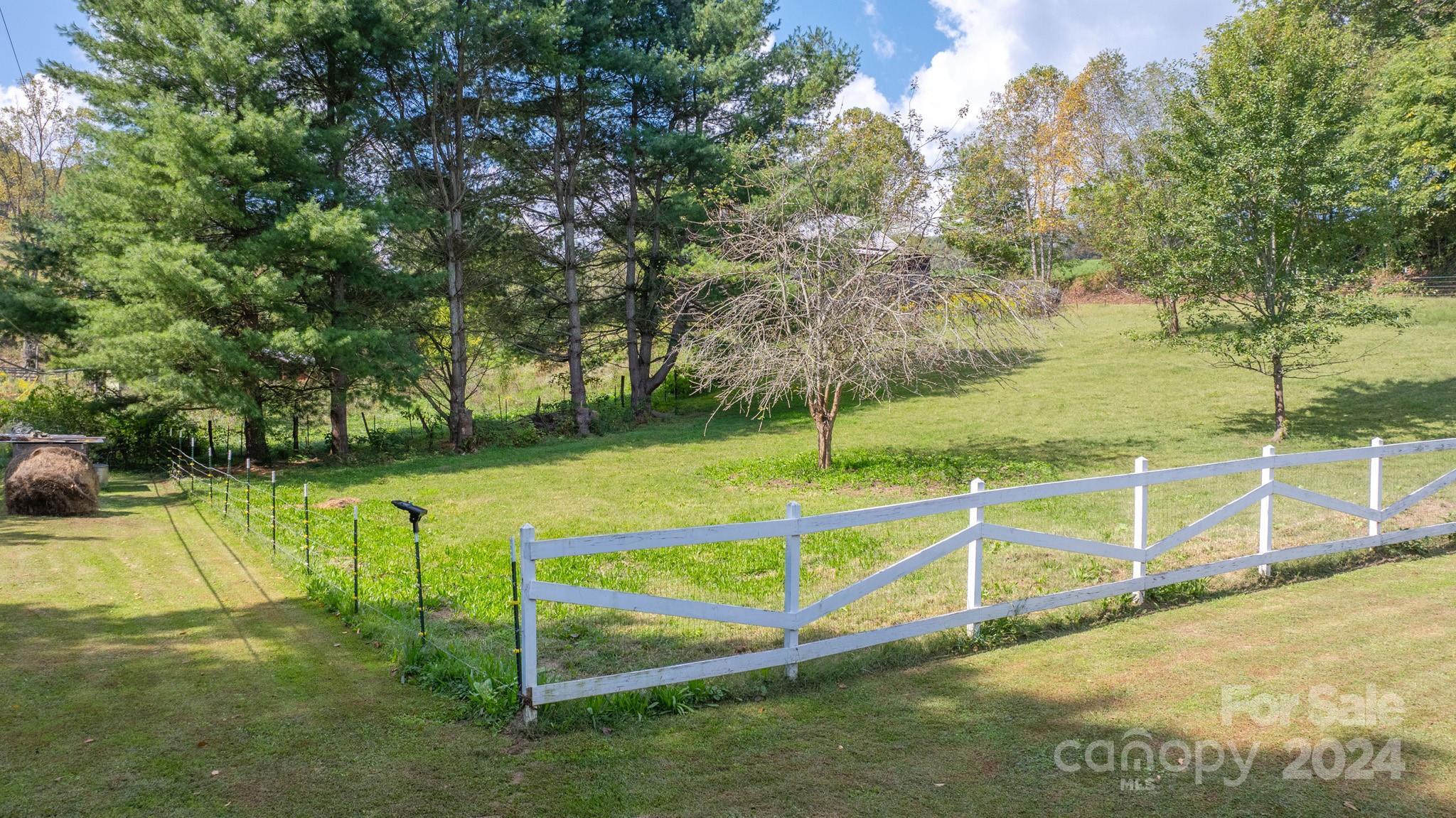 2906 Rabbit Skin Road Property Photo 43