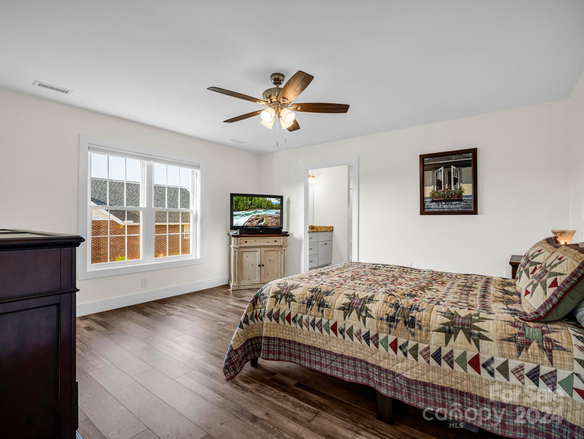 130 Central Park Circle Property Photo 21
