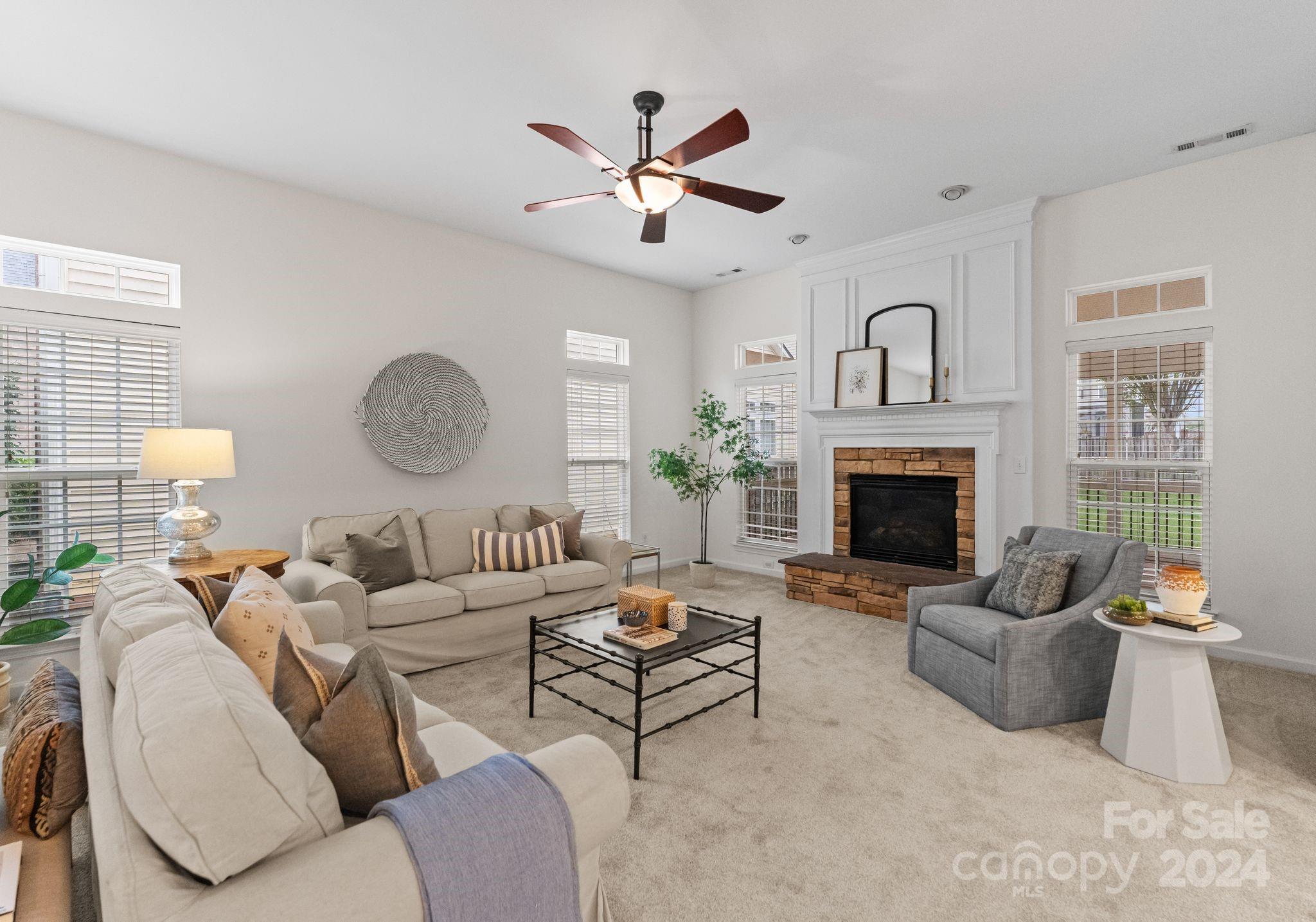 8803 Cool Meadow Drive Property Photo 10
