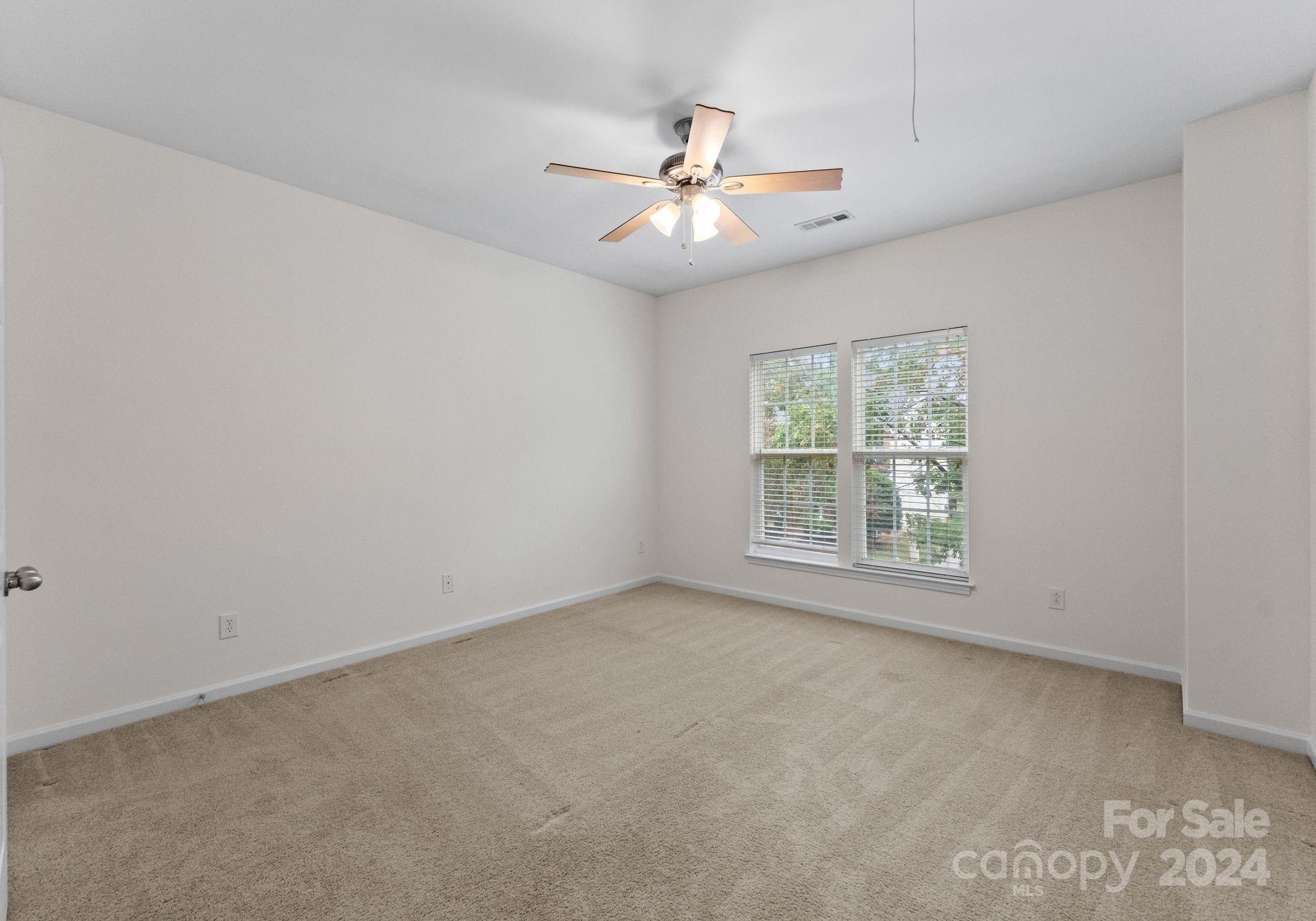 8803 Cool Meadow Drive Property Photo 32