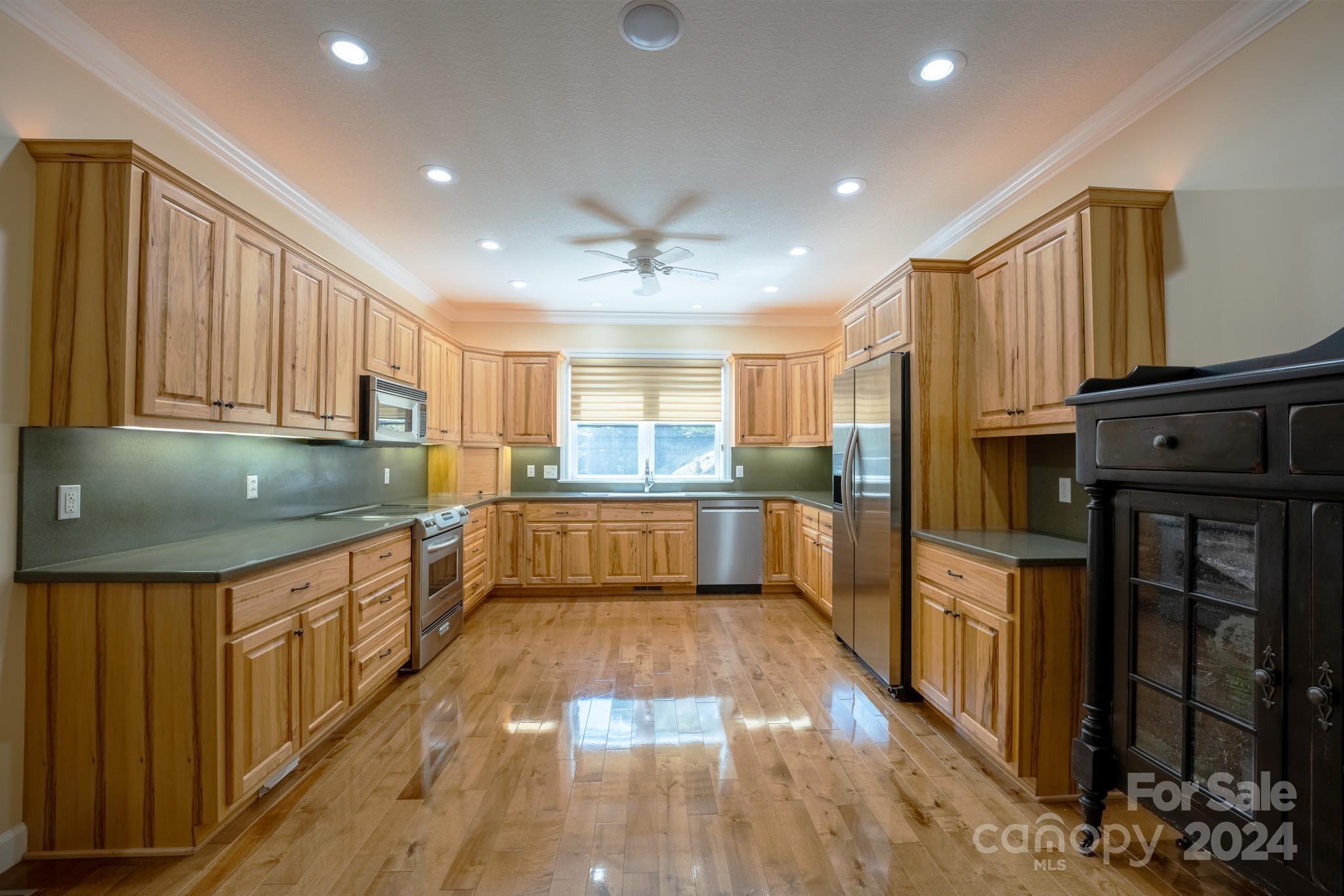 1438 Pumpkintown Road Property Photo 12