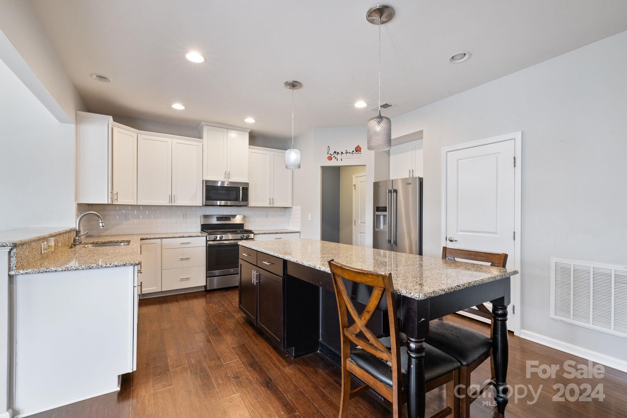 1814 Mill Creek Lane Property Photo 8