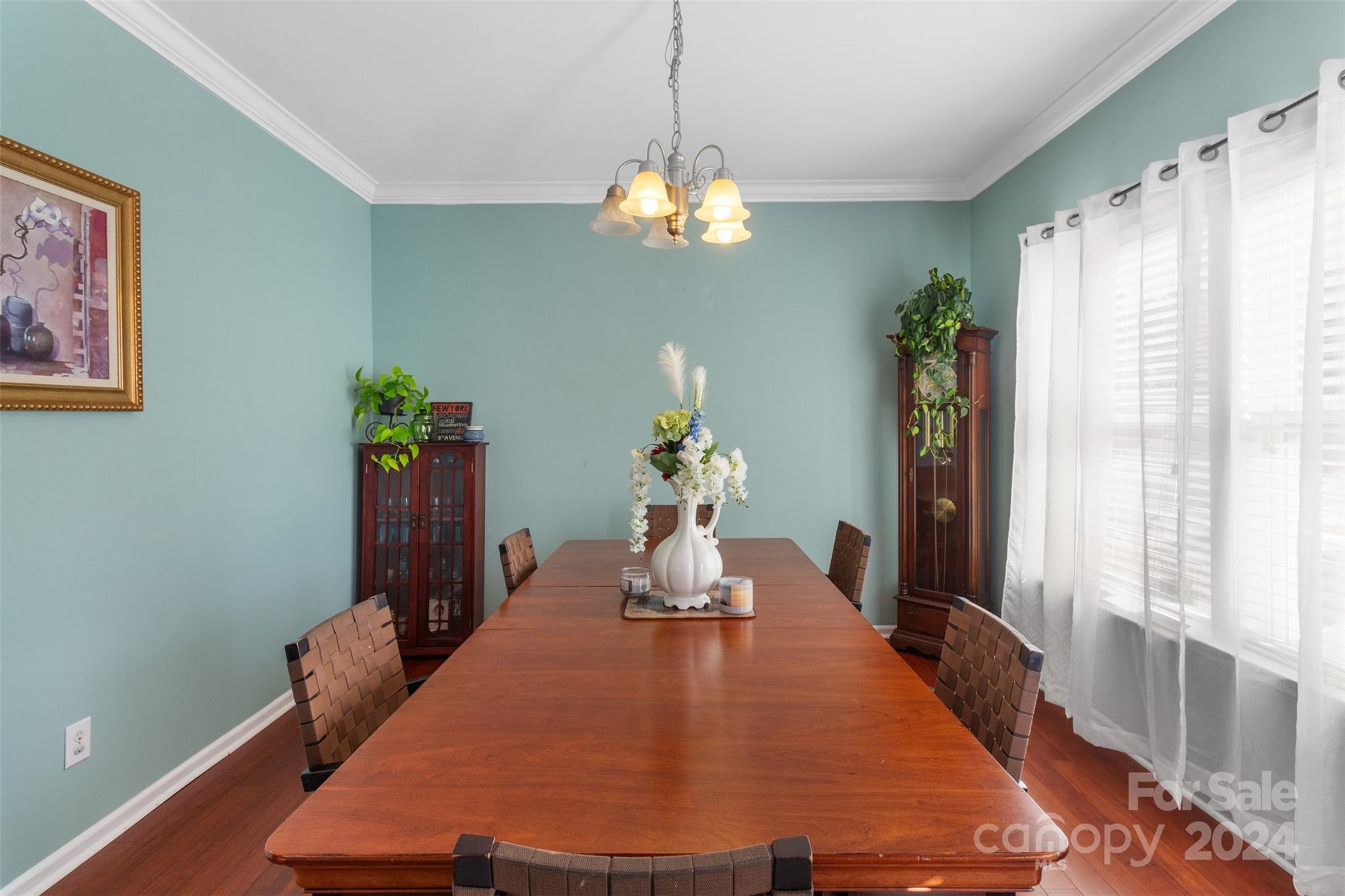 5051 Meanna Drive Property Photo 12