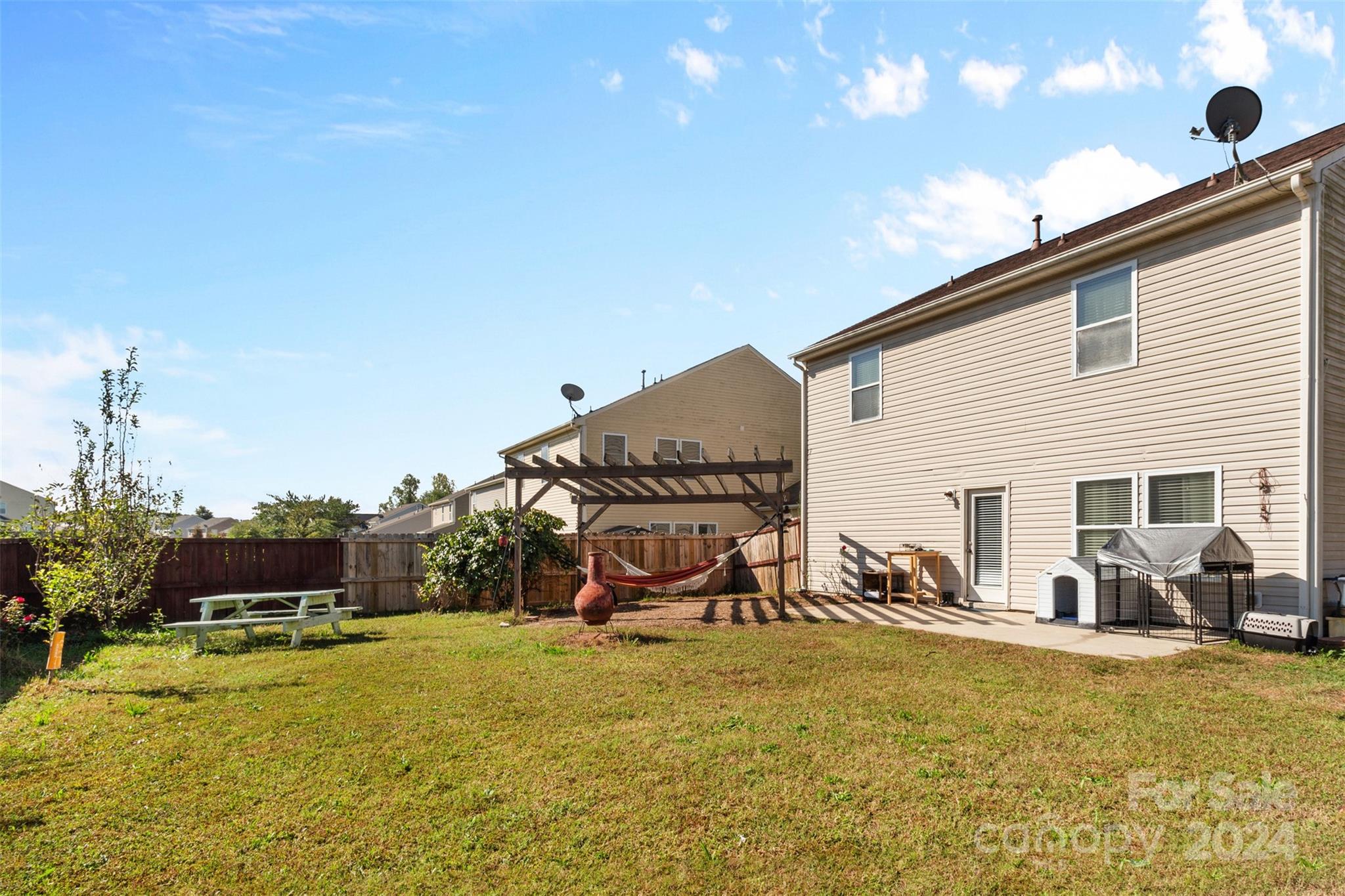 5051 Meanna Drive Property Photo 30