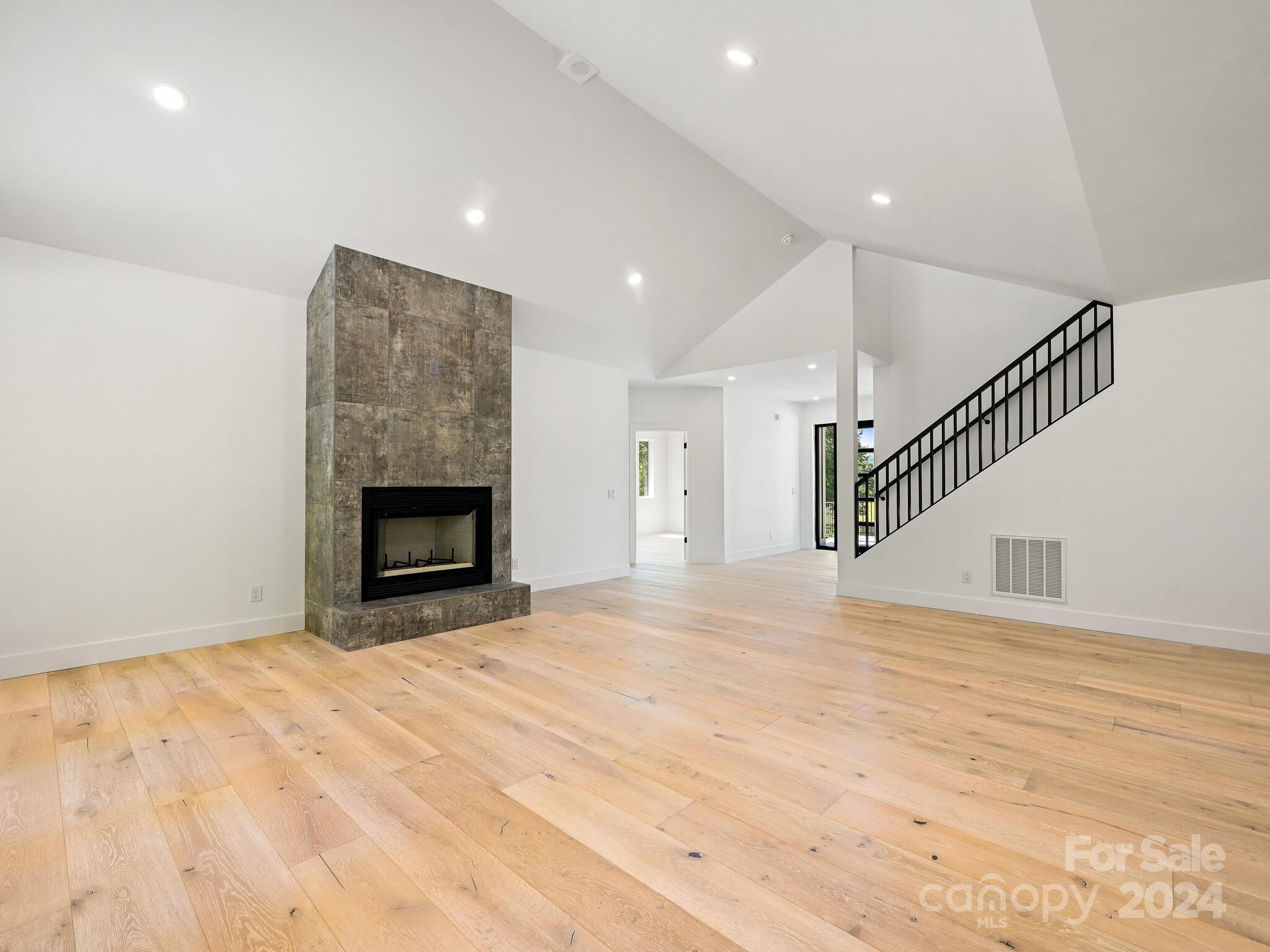 217 Thistle Ridge Court Property Photo 13