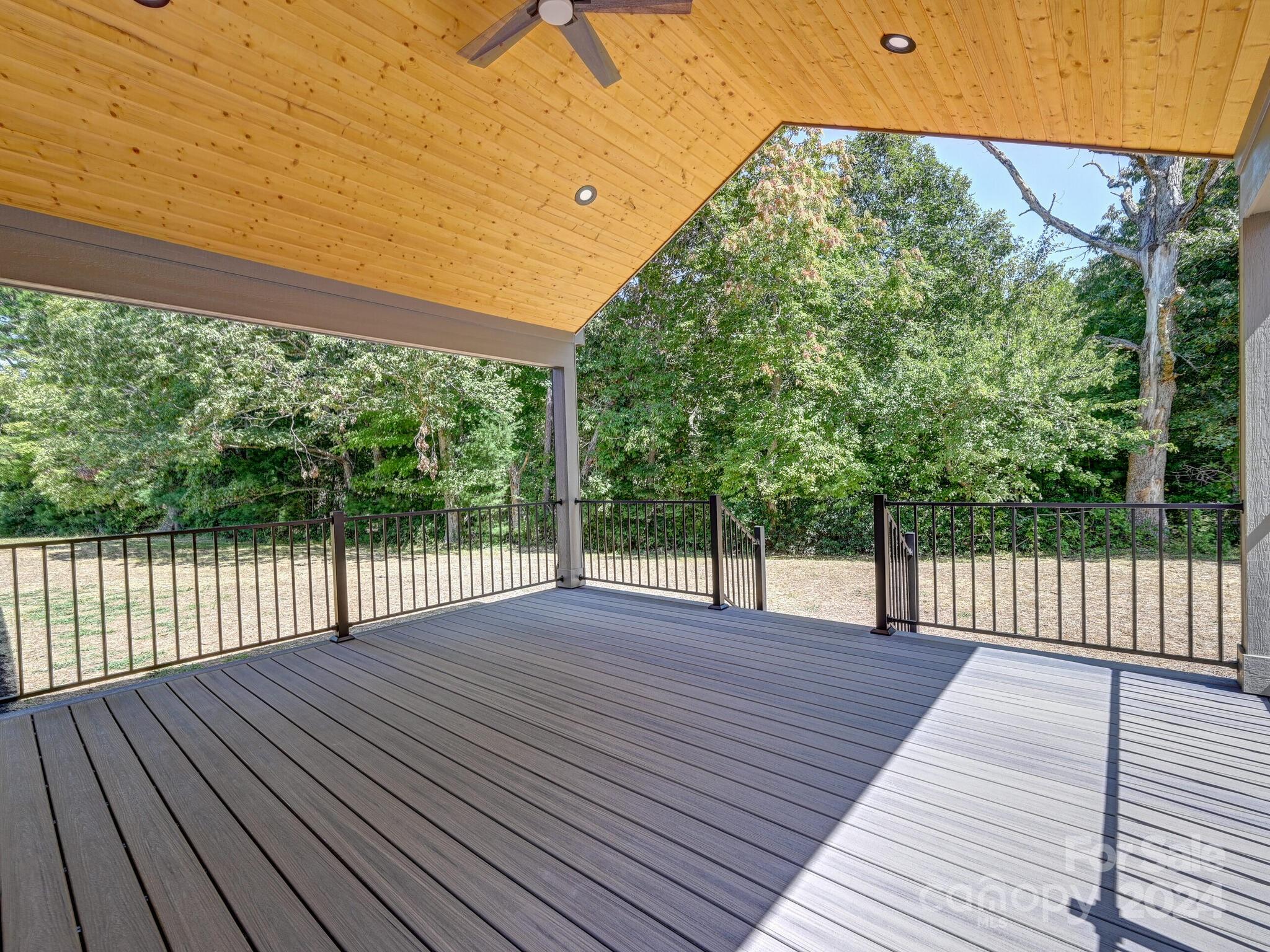 217 Thistle Ridge Court Property Photo 24