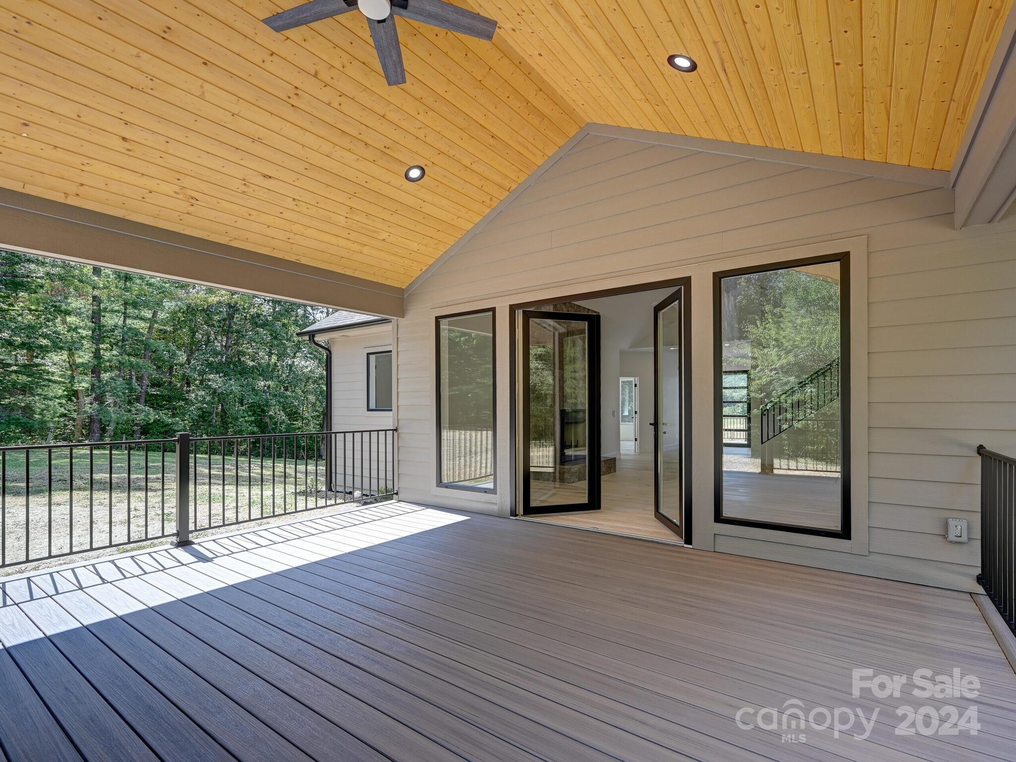 217 Thistle Ridge Court Property Photo 26