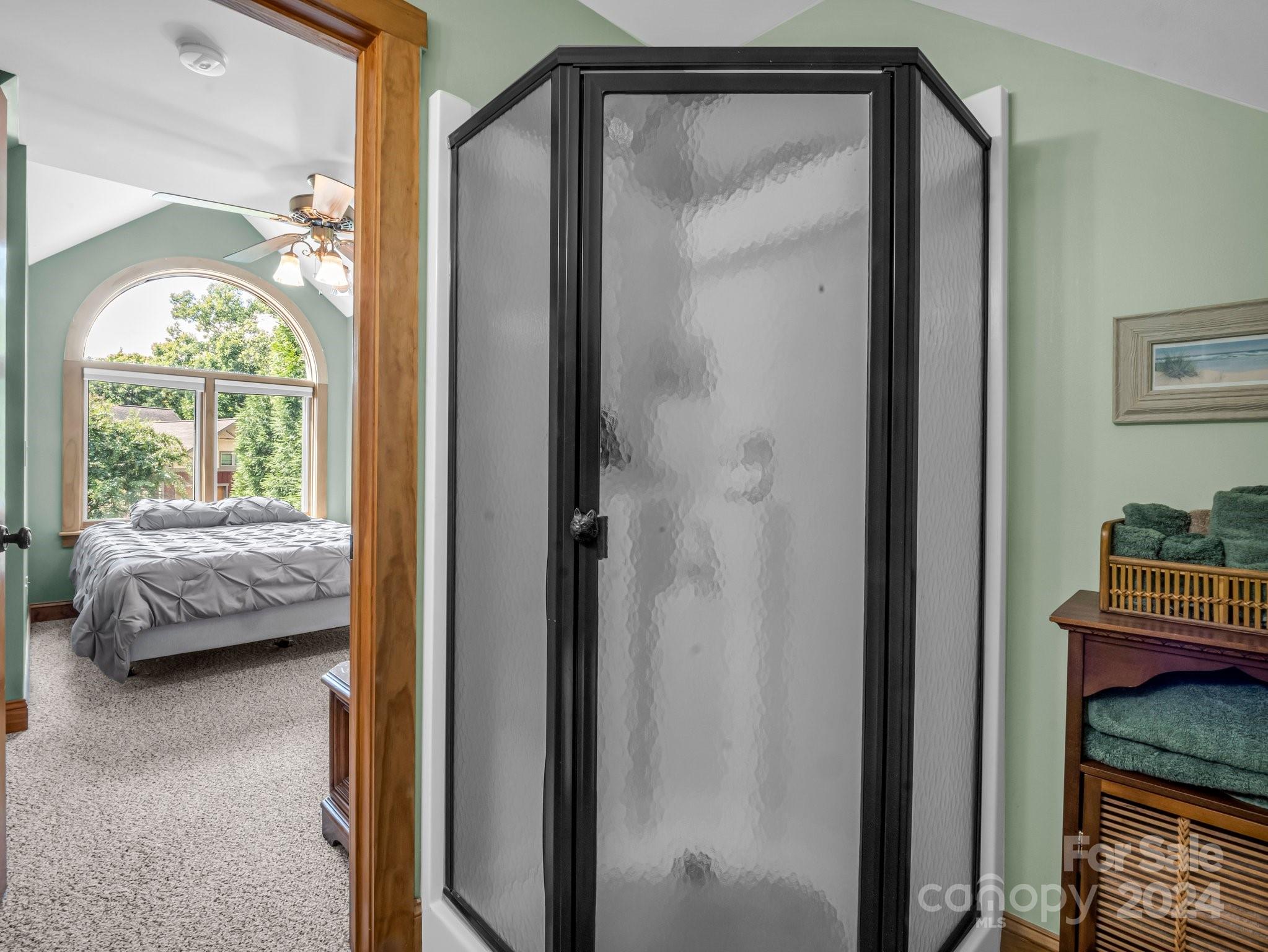 181 Highland Heights Property Photo 33
