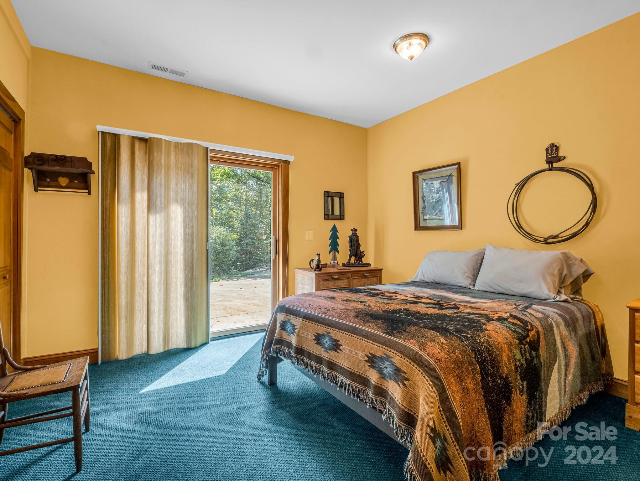 181 Highland Heights Property Photo 42