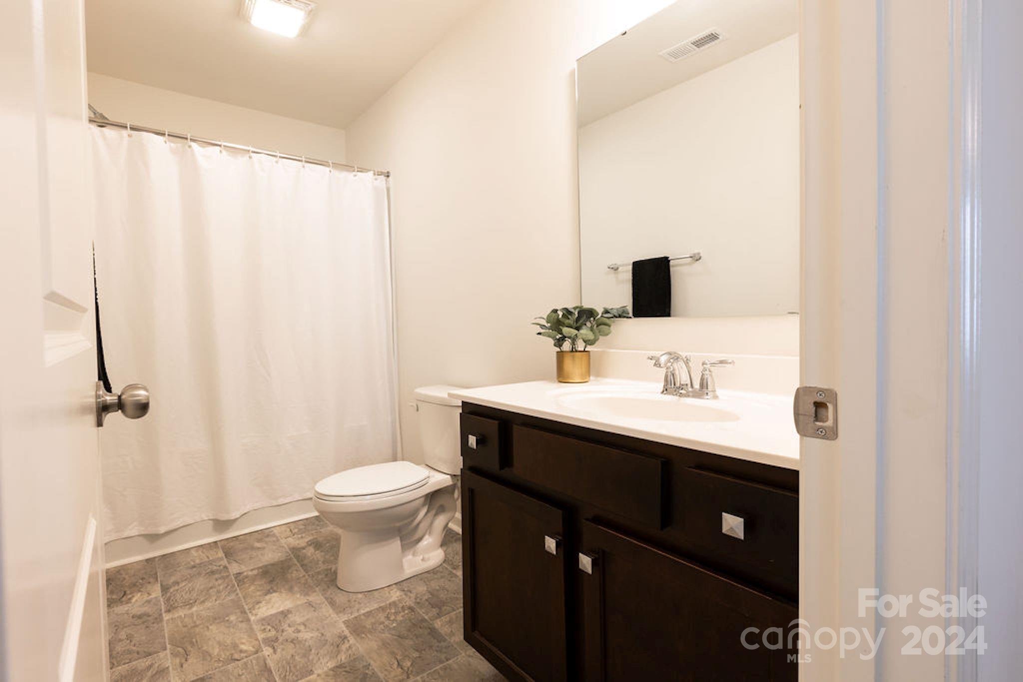 184 Sutters Mill Drive 56 Property Photo 17